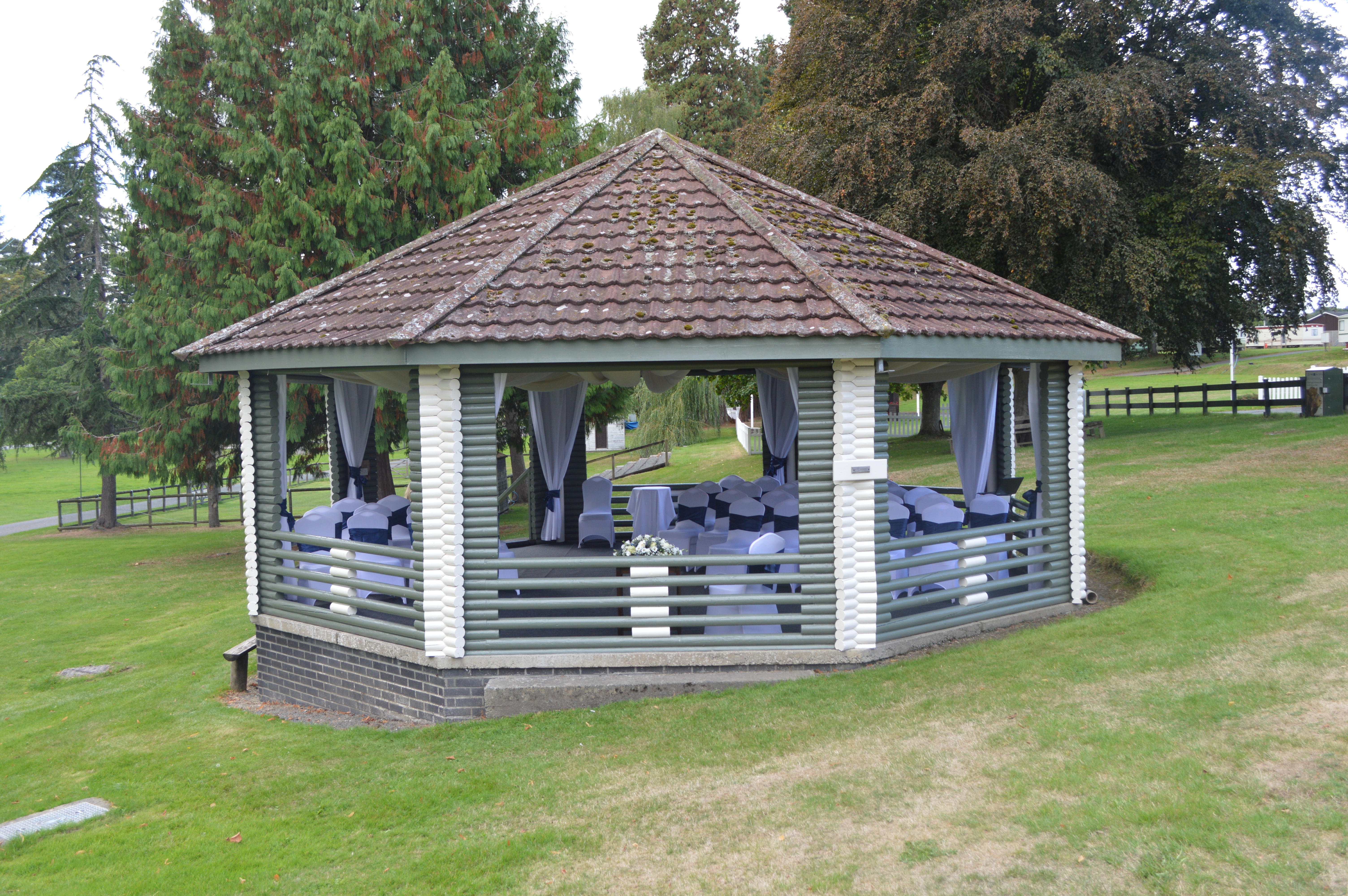 The Bandstand - 43cvbxlppbp.JPG