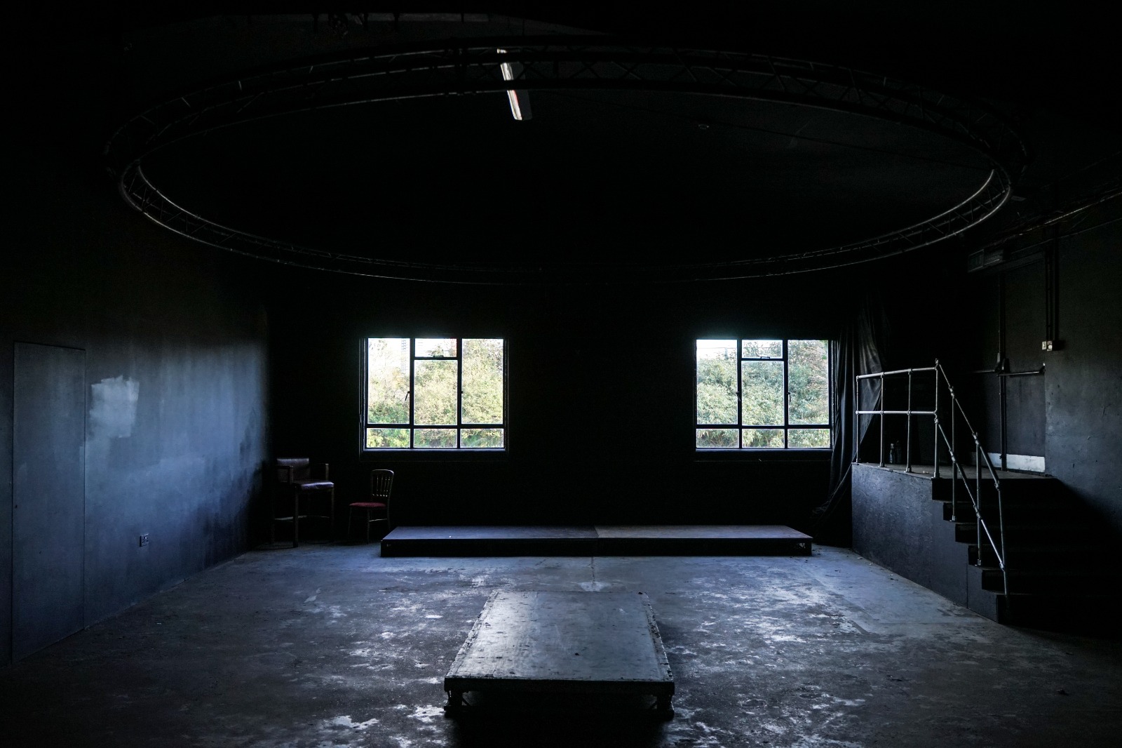 Black Box Studio. - 4h0e40ddkkv.jpeg