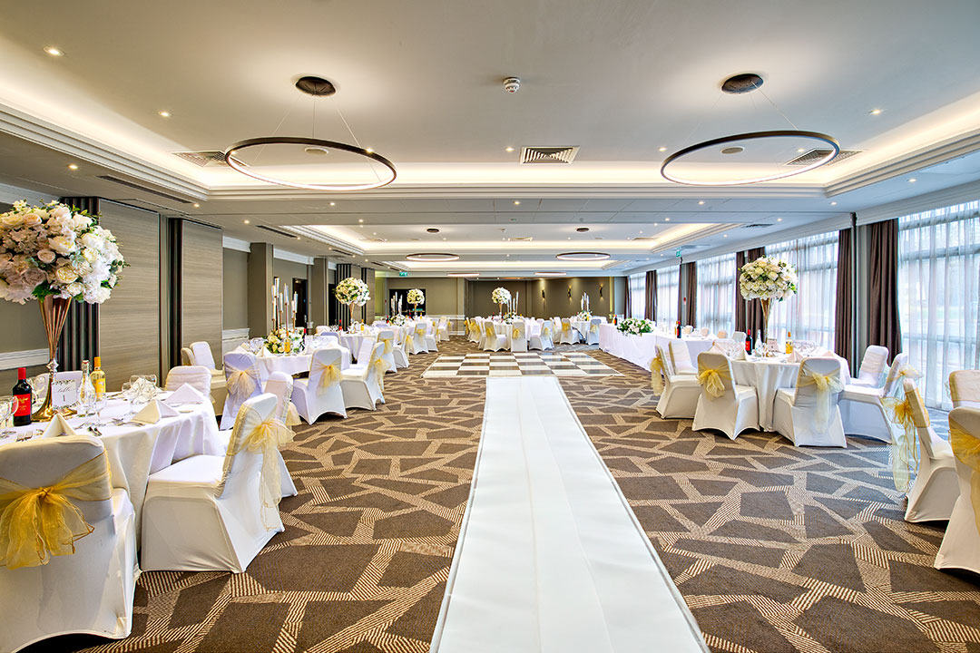 Elegant Ealing Suite at DoubleTree London, perfect for weddings and formal events.