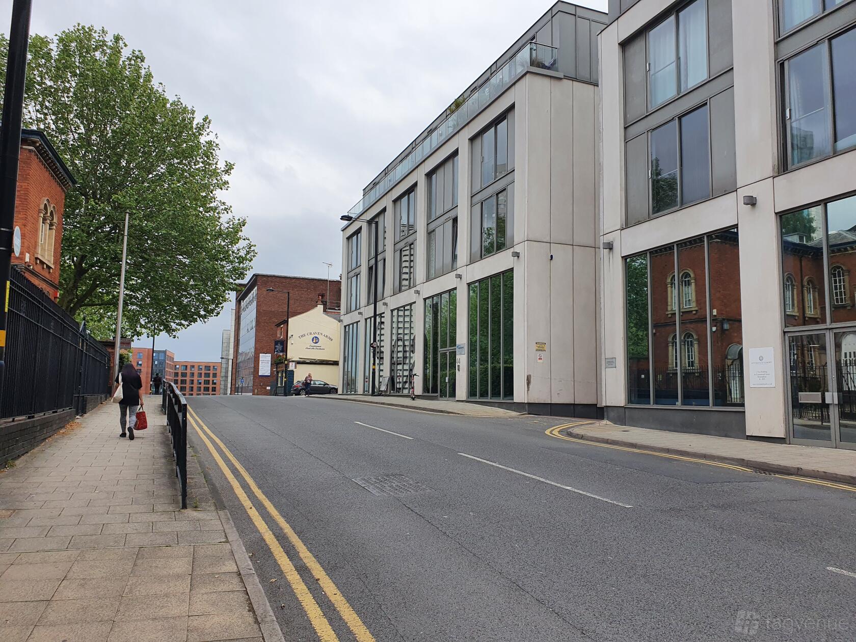 Upper Floor Suite - c52280df-995e-493d-a2ad-b6cb2a9d5c0e.jpg