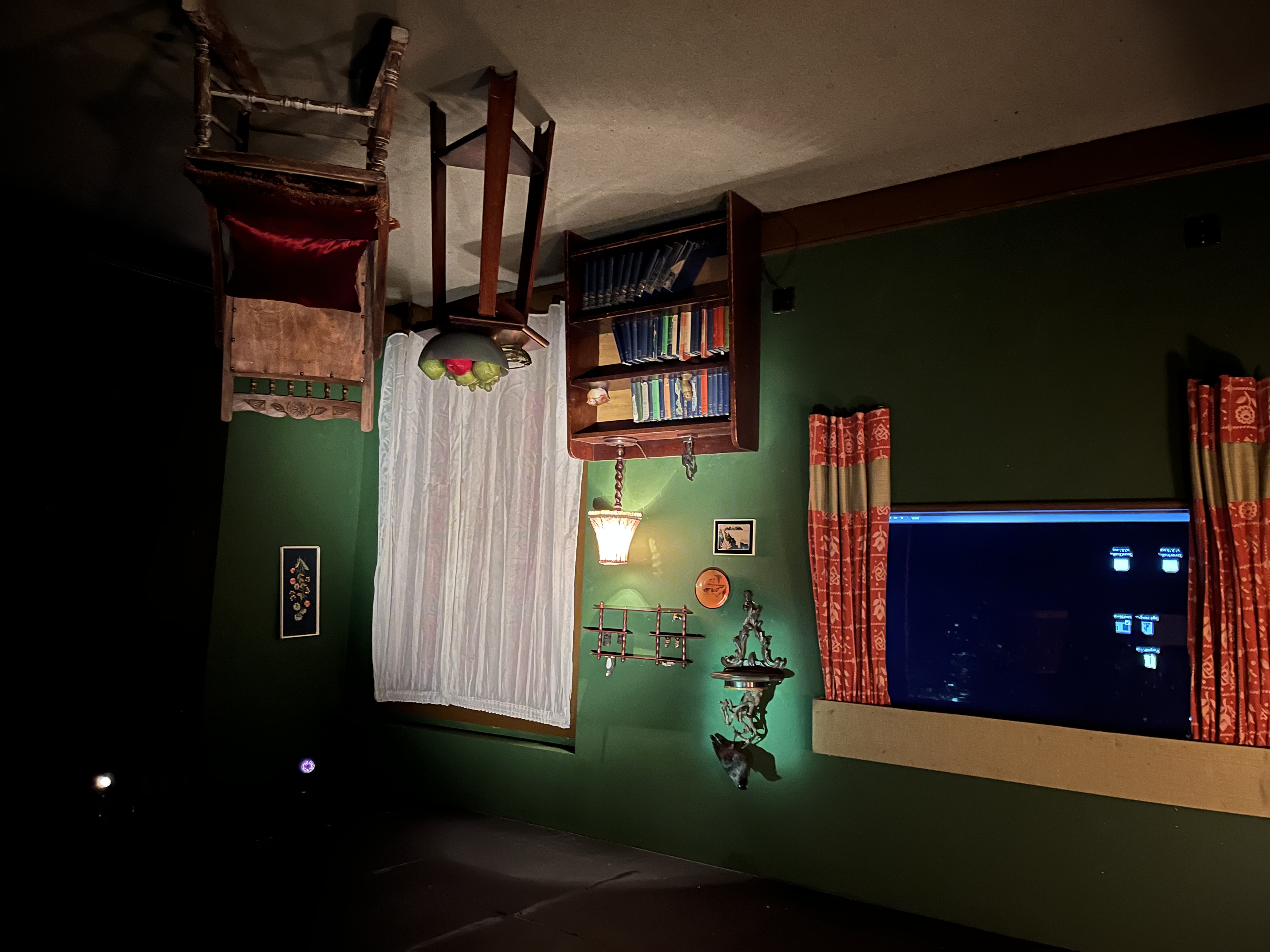 Spooky Escape Room meeting space with cozy decor for events and workshops.