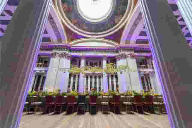Signet Library