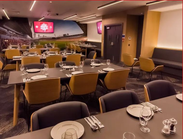 The Boardroom  - 1wjrtqwrgor.JPG