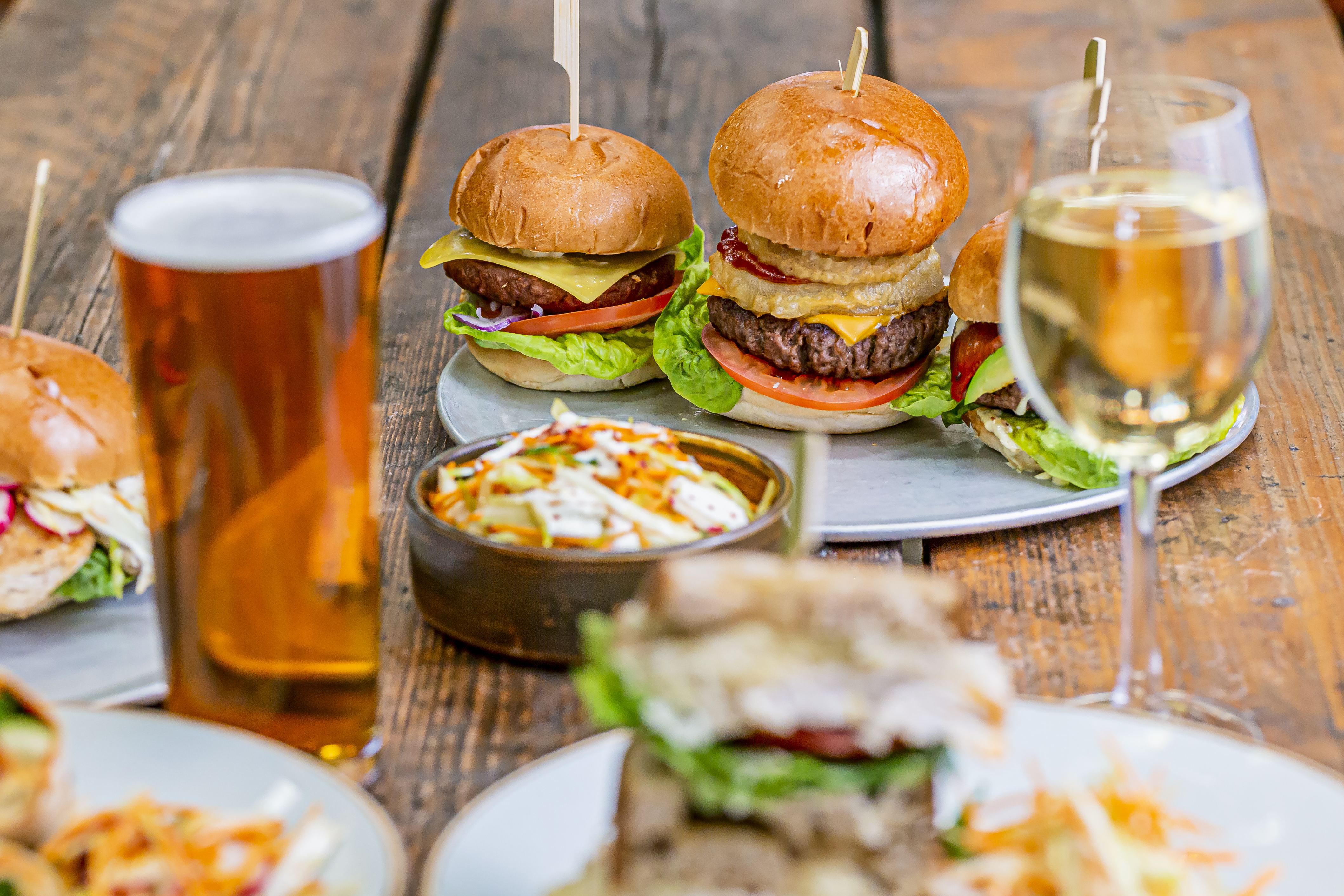 Large Drinks Area - iihkgipqtps.jpg