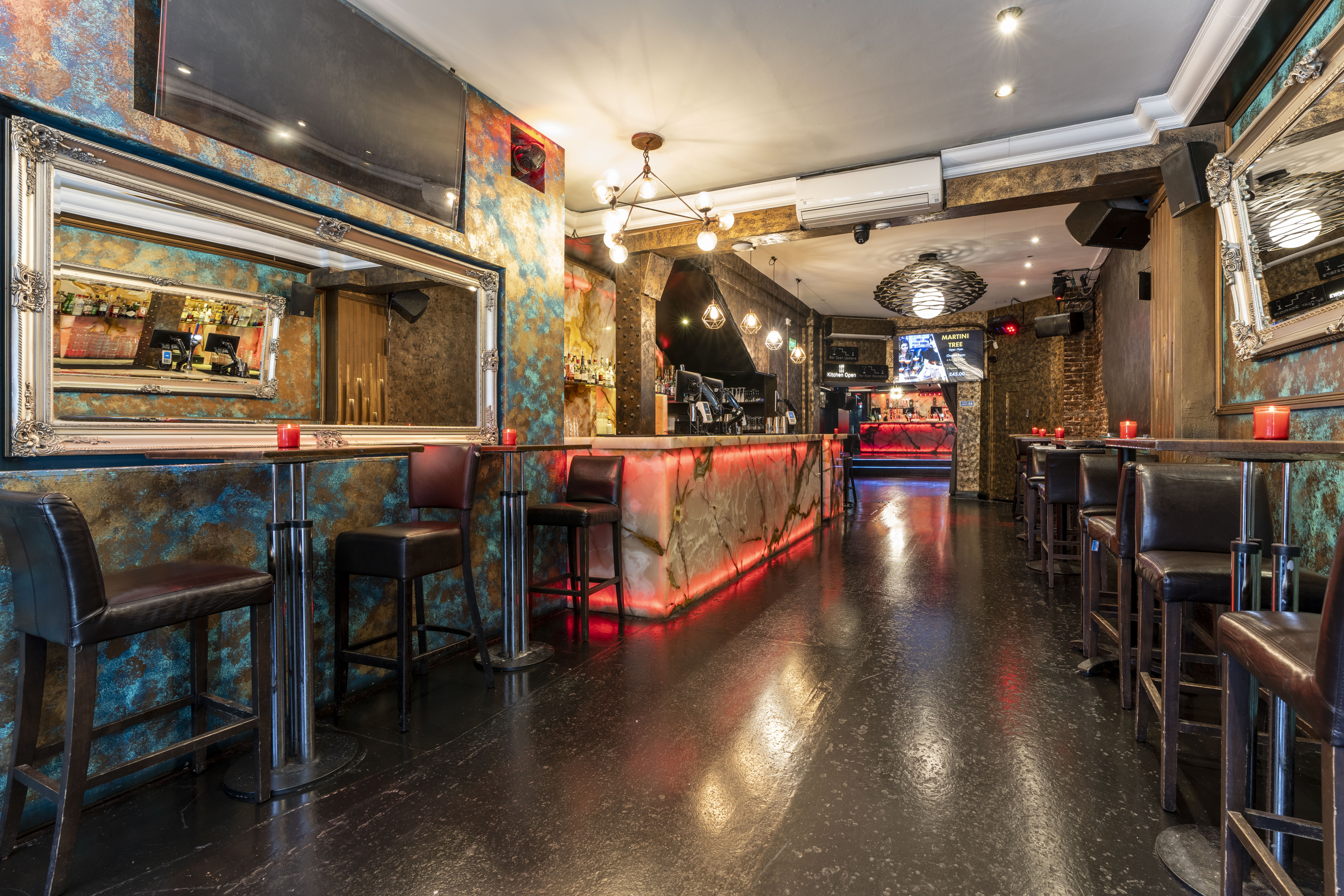 Ground Floor at Zebrano Soho: chic venue for cocktail receptions and networking events.