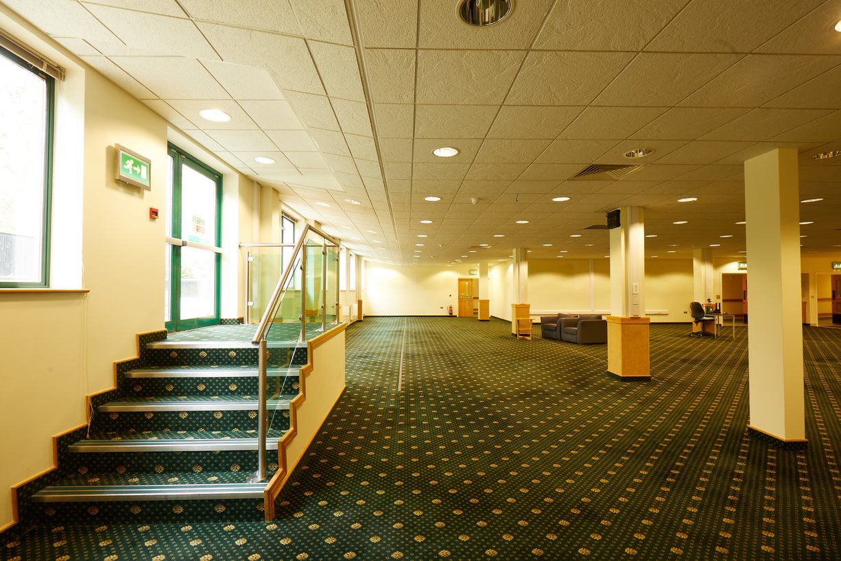 Spacious Dinning Hall in London North Studios, ideal for conferences and workshops.