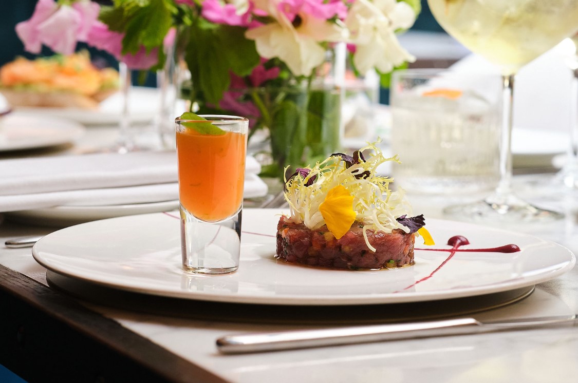 IT London Space - 2ehzkfjlkyo.jpg