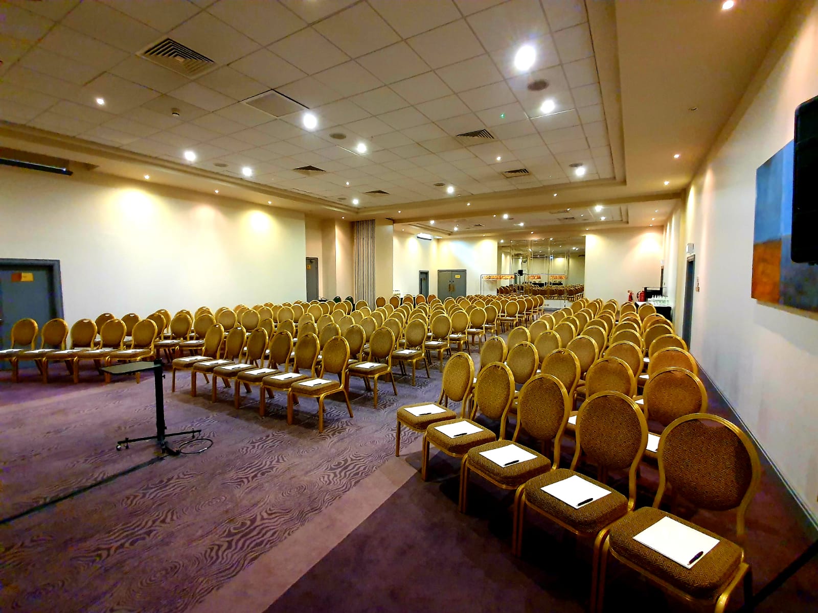 Tavistock - pglcl2sbycz.jpg