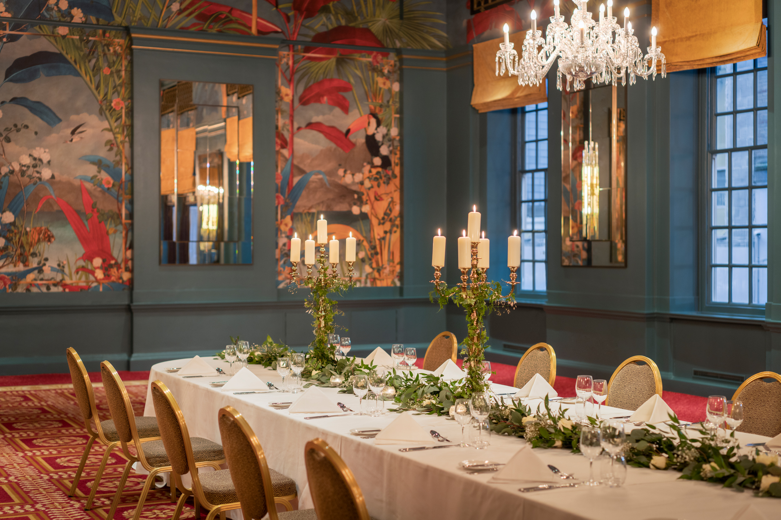 George V Hall - y4c2pk01ulg.jpg