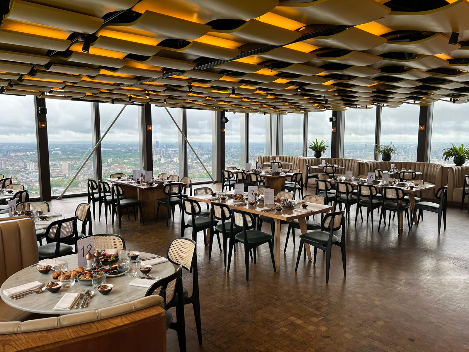 Restaurant Group Bookings - vfuzcpdysgf.jpeg