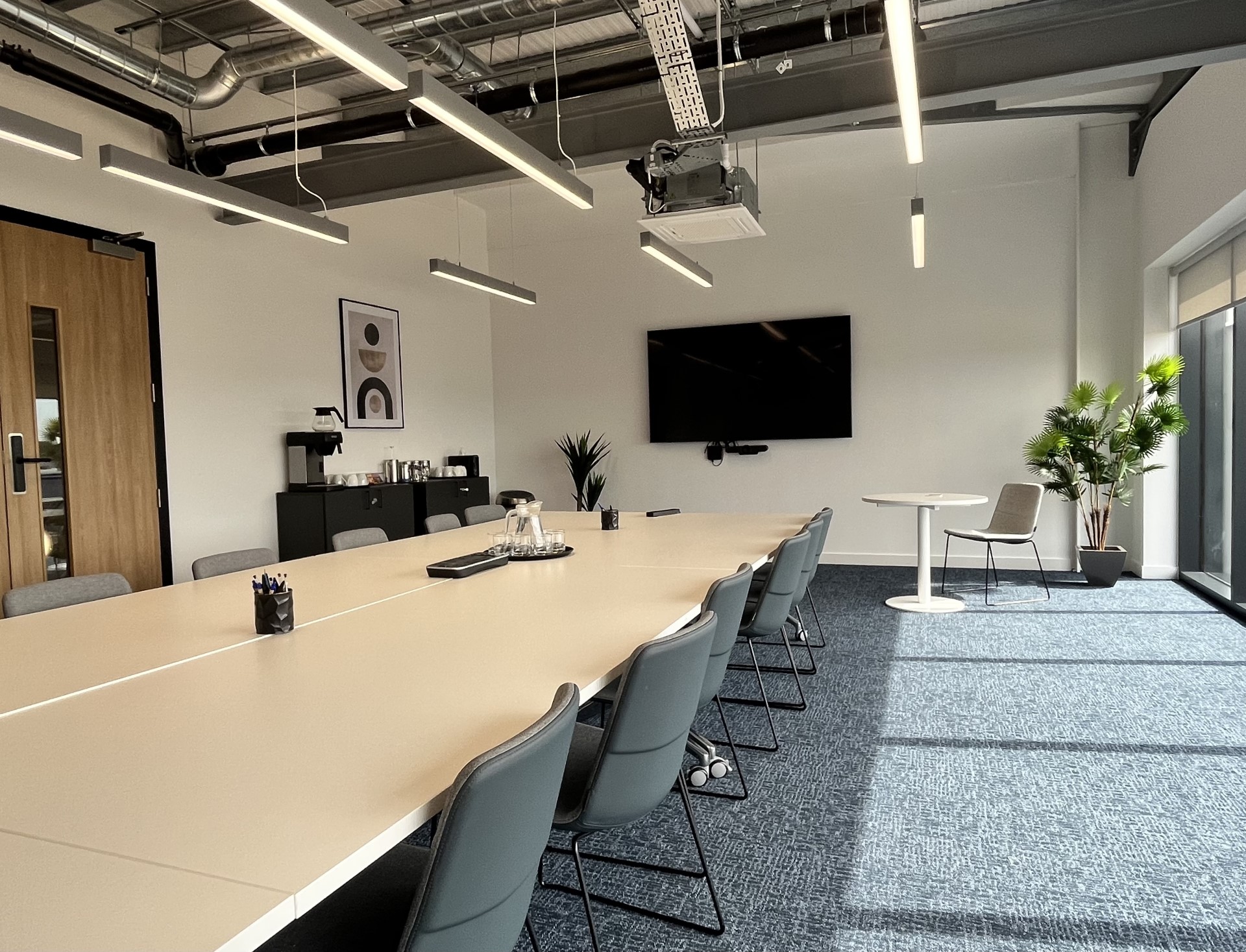 SmartBase - rtt1qrrw0kd.jpg