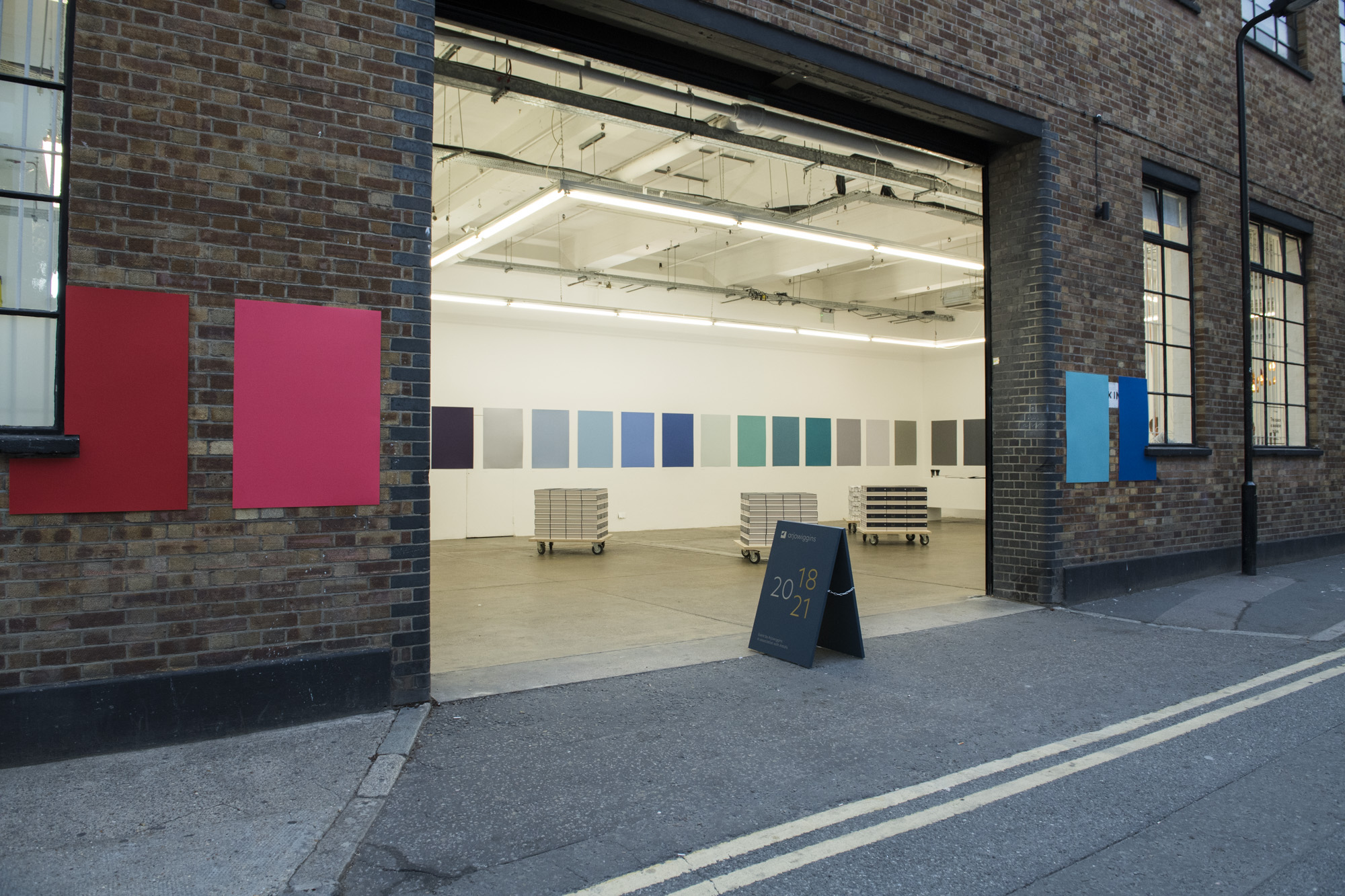 Studio 1 - 3 - gnw3vxgjg3x.JPG