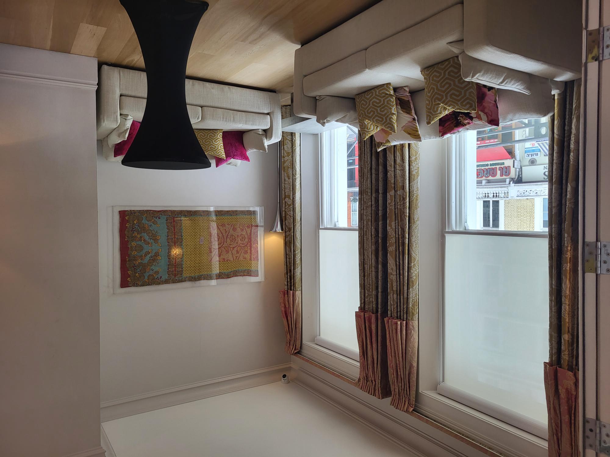 Stylish meeting space in The Pelham Hotel with elegant seating for networking events.