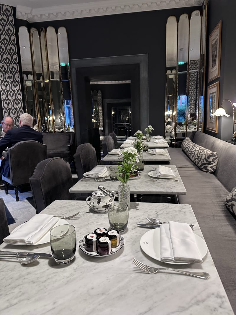 The Franklin Restaurant By Alfredo ...