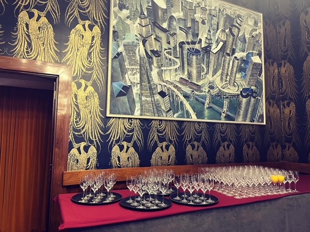 The Charter Gallery - av3ql1gnkjf.jpg