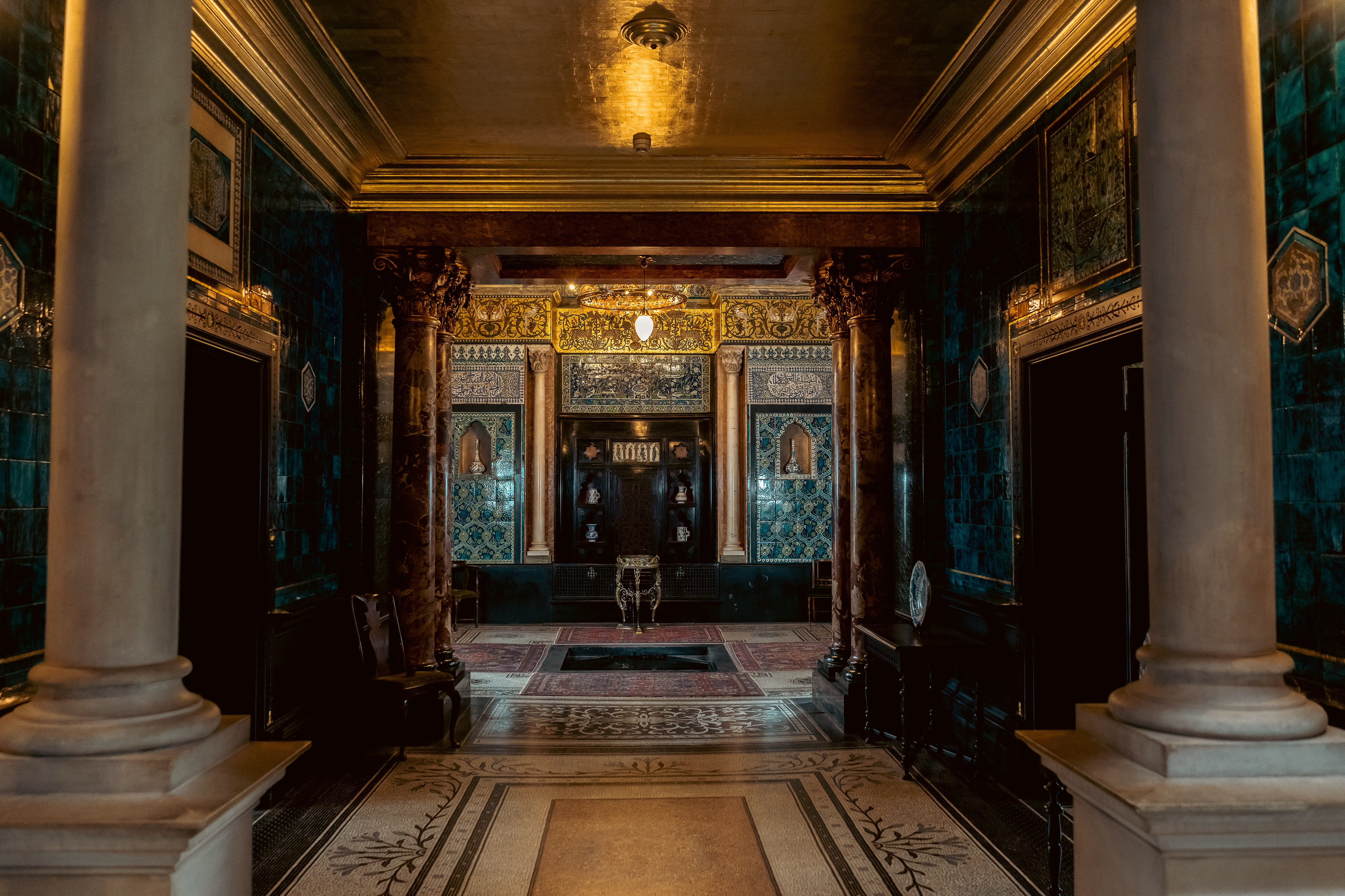 Arab Hall in Leighton House: ornate architecture, ideal for elegant events and gatherings.