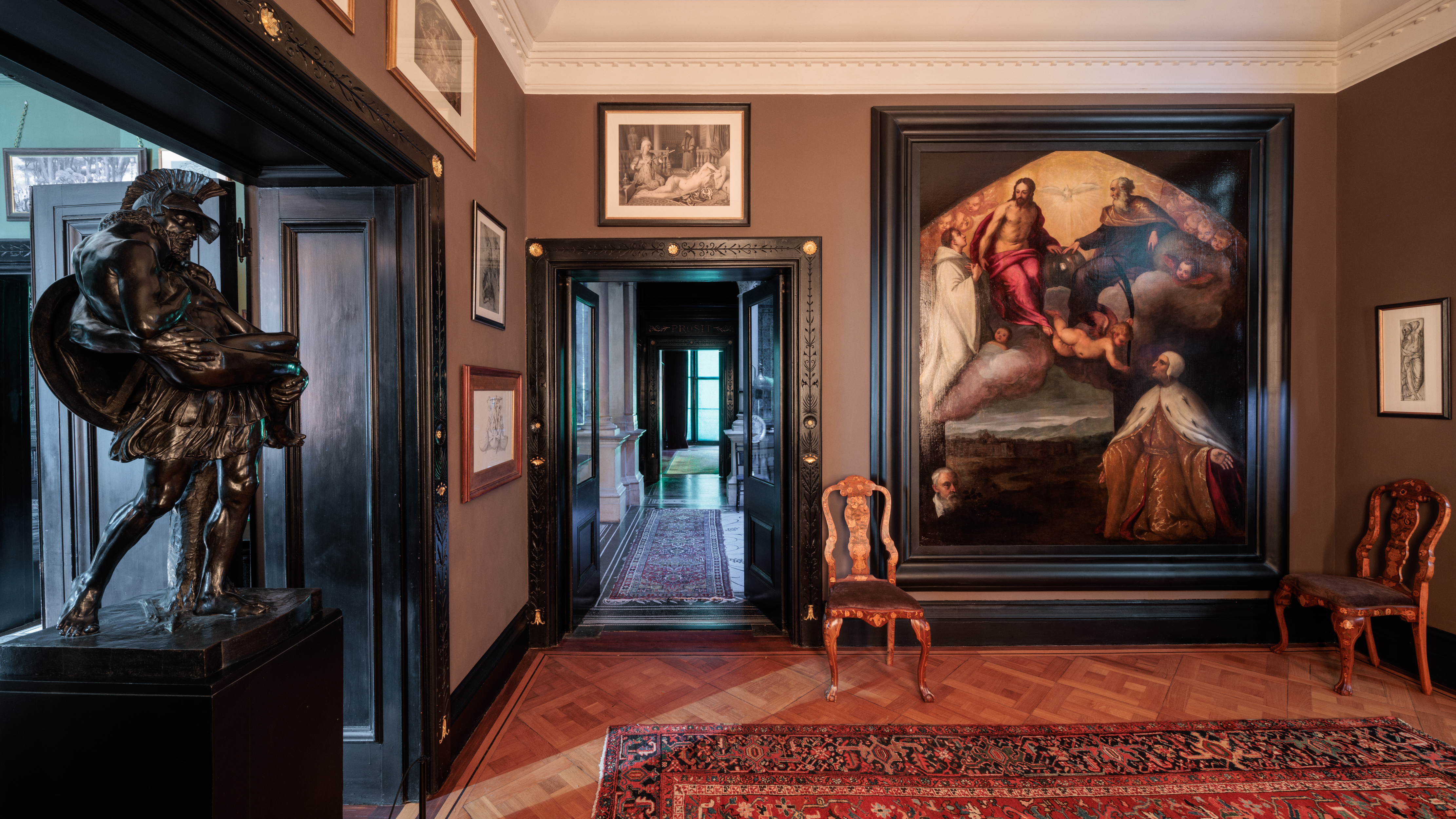 Elegant Arab Hall in Leighton House, perfect for high-end events and intimate gatherings.