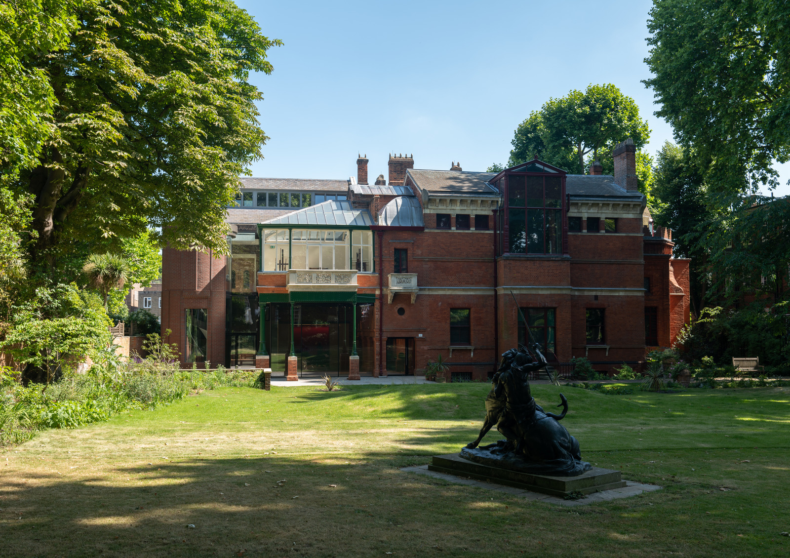 Whole Venue - m5lgn5yuoaj.jpg