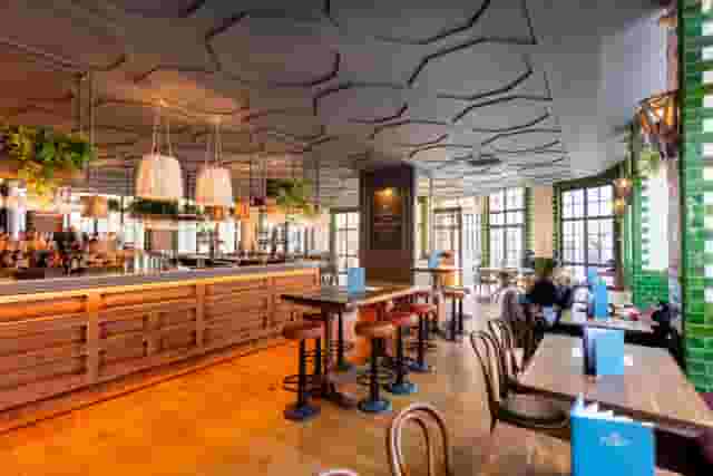 Singer Tavern