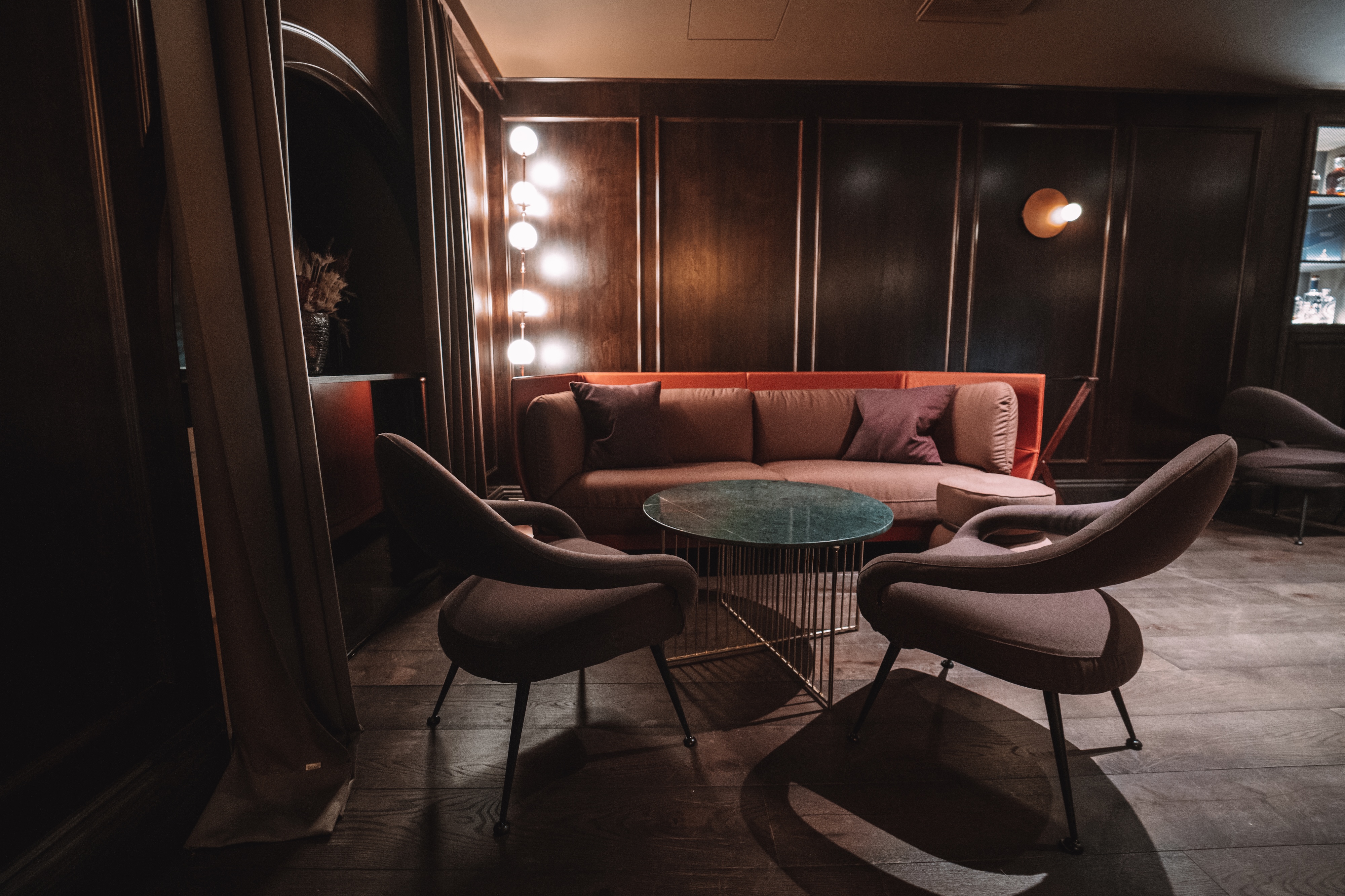 Mezzanine Private Dining Room - ld5nwhnmrjw.jpg
