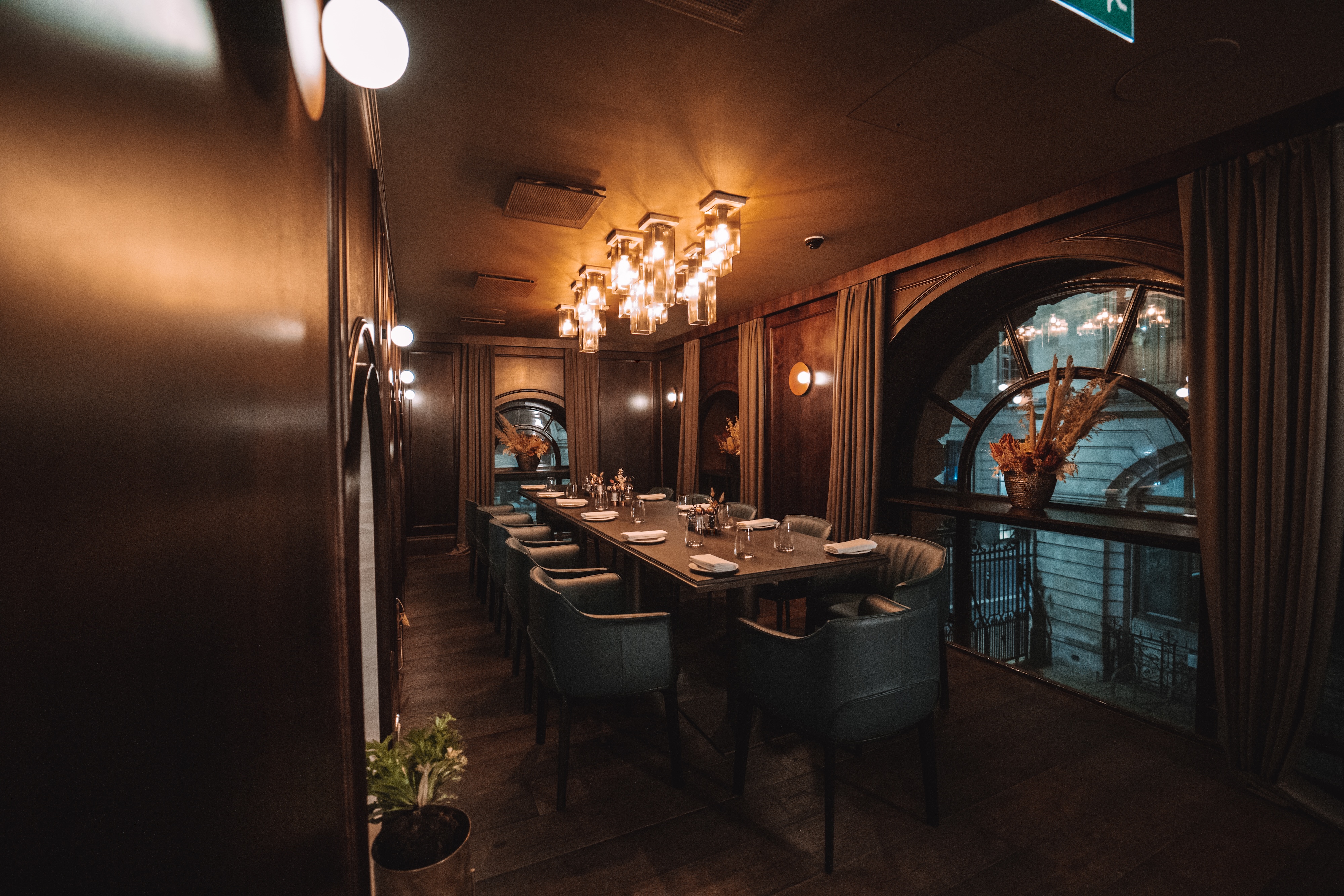 Mezzanine Private Dining Room - vrdltgcy4xc.jpg