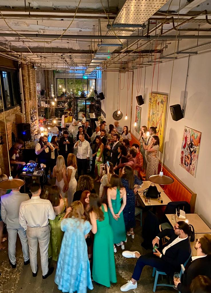 Hackney Coterie - ti1urn0npva.jpg