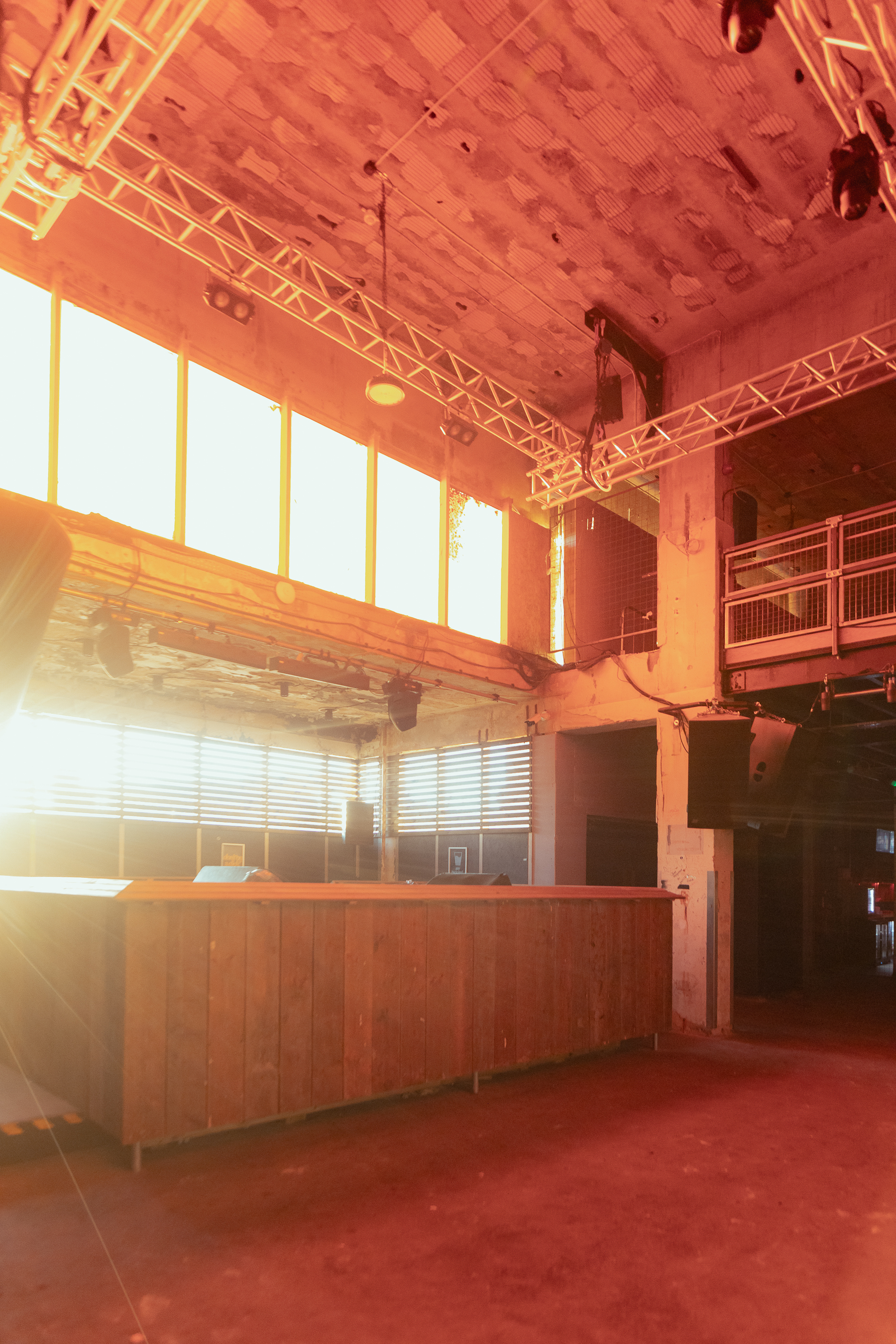 Warehouse  - zybglwprme5.jpg