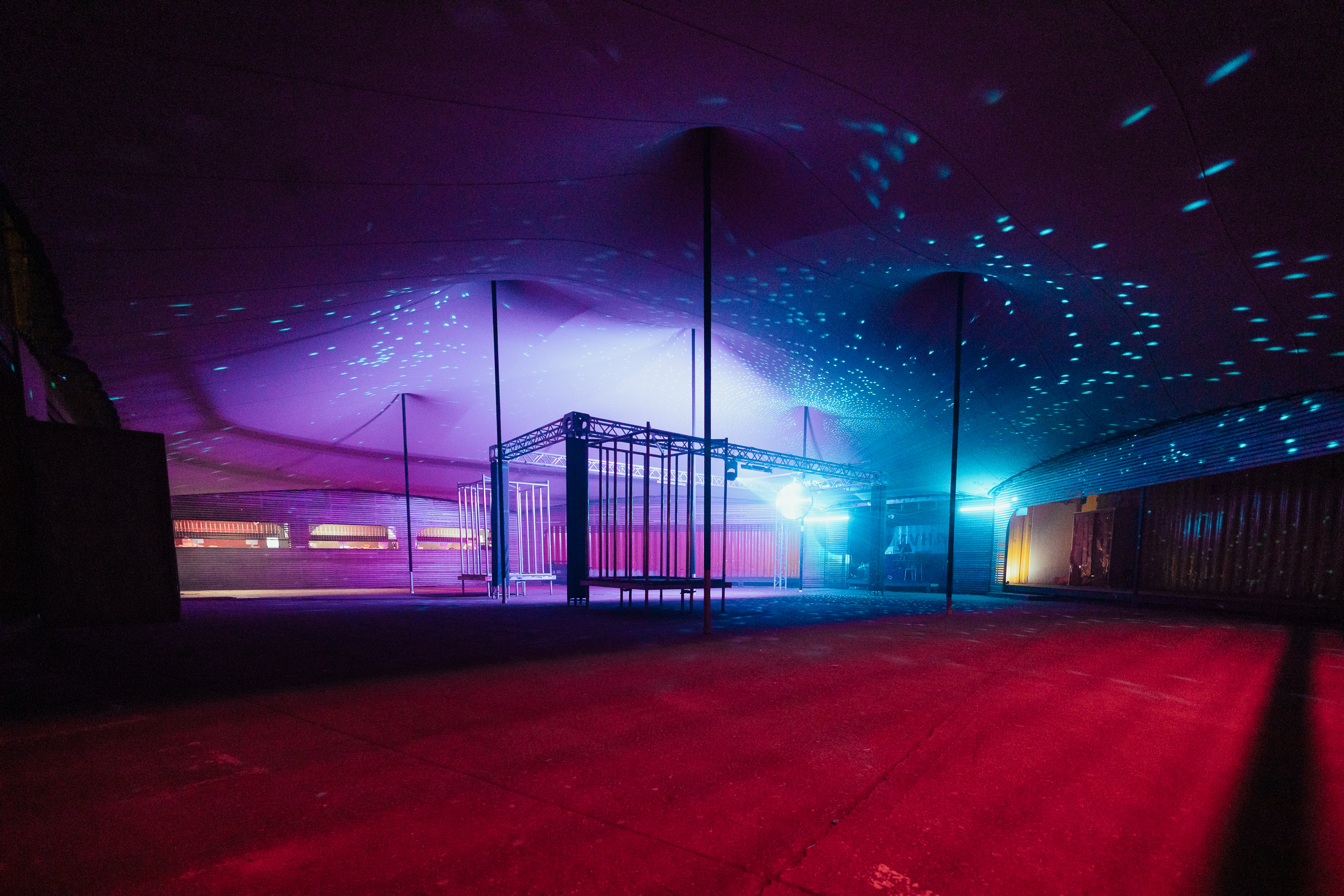 Courtyard - cmifwrcavwx.jpg