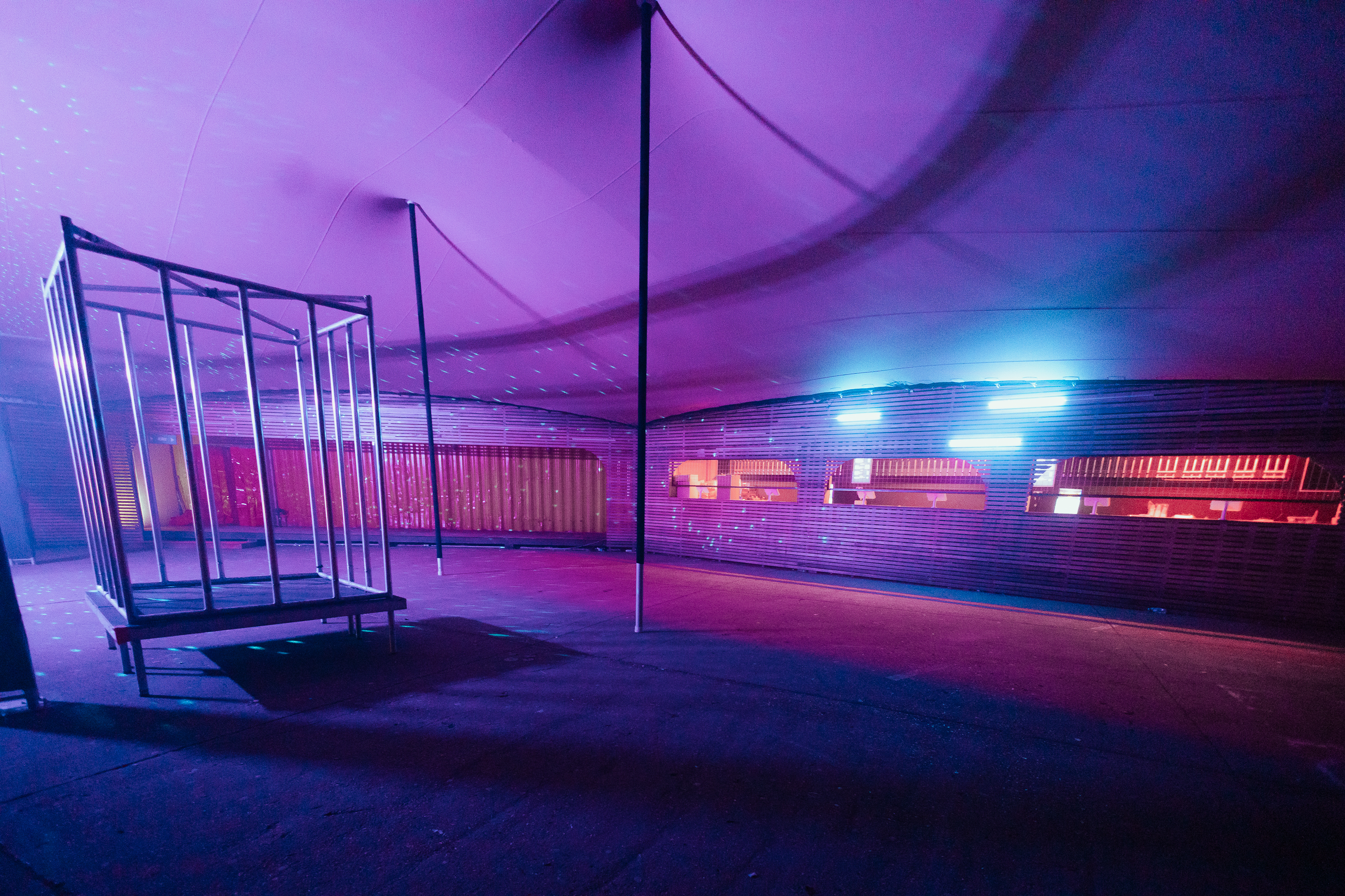 Courtyard - kib2pnodykz.jpg