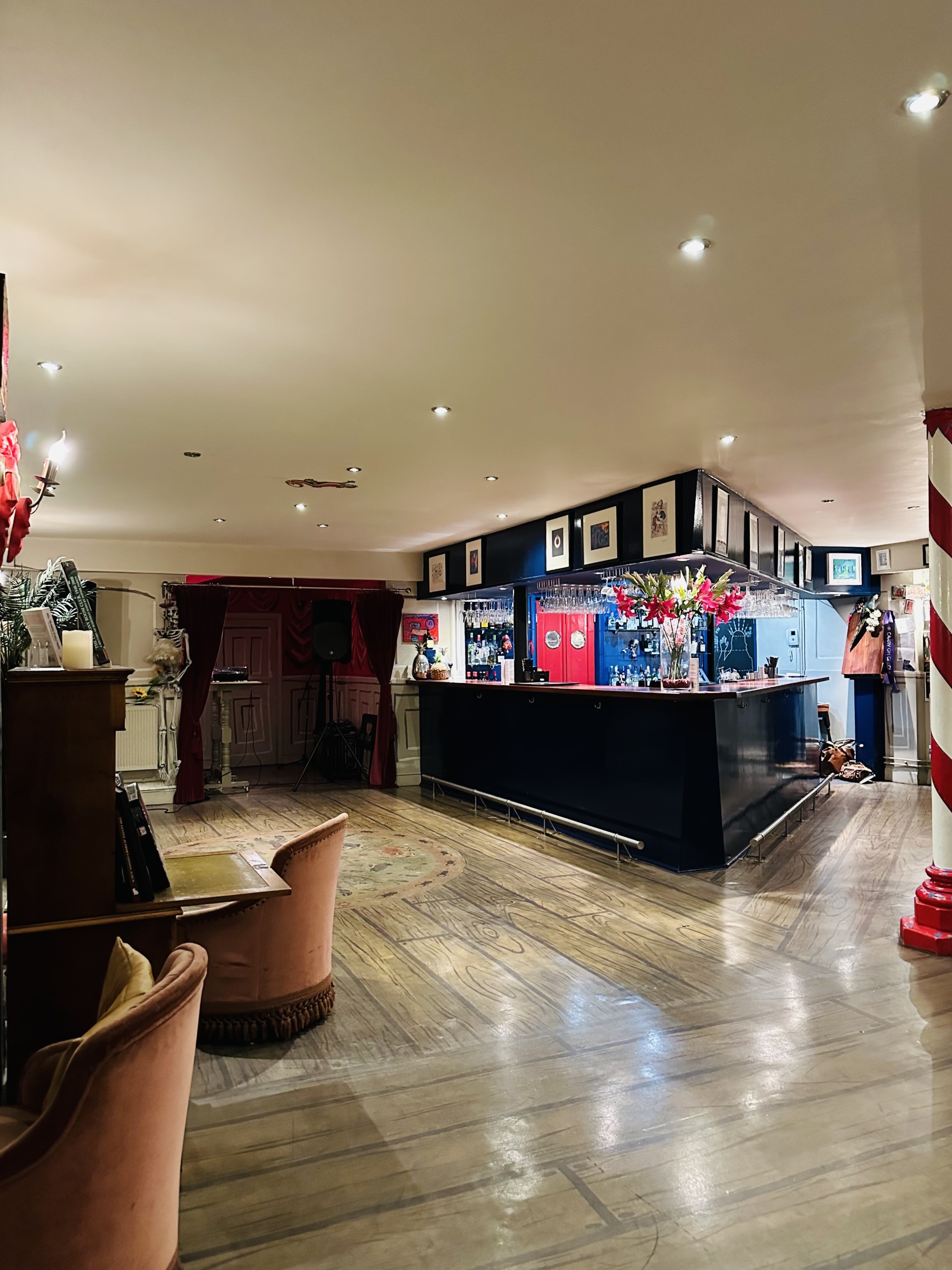 Stylish bar area at Vout-O-Reenee's, perfect for intimate gatherings and networking events.