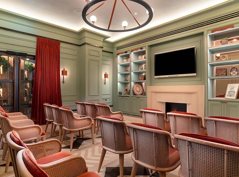 Stylish Tenon Suite meeting room in Hart Shoreditch Hotel, ideal for workshops and presentations.