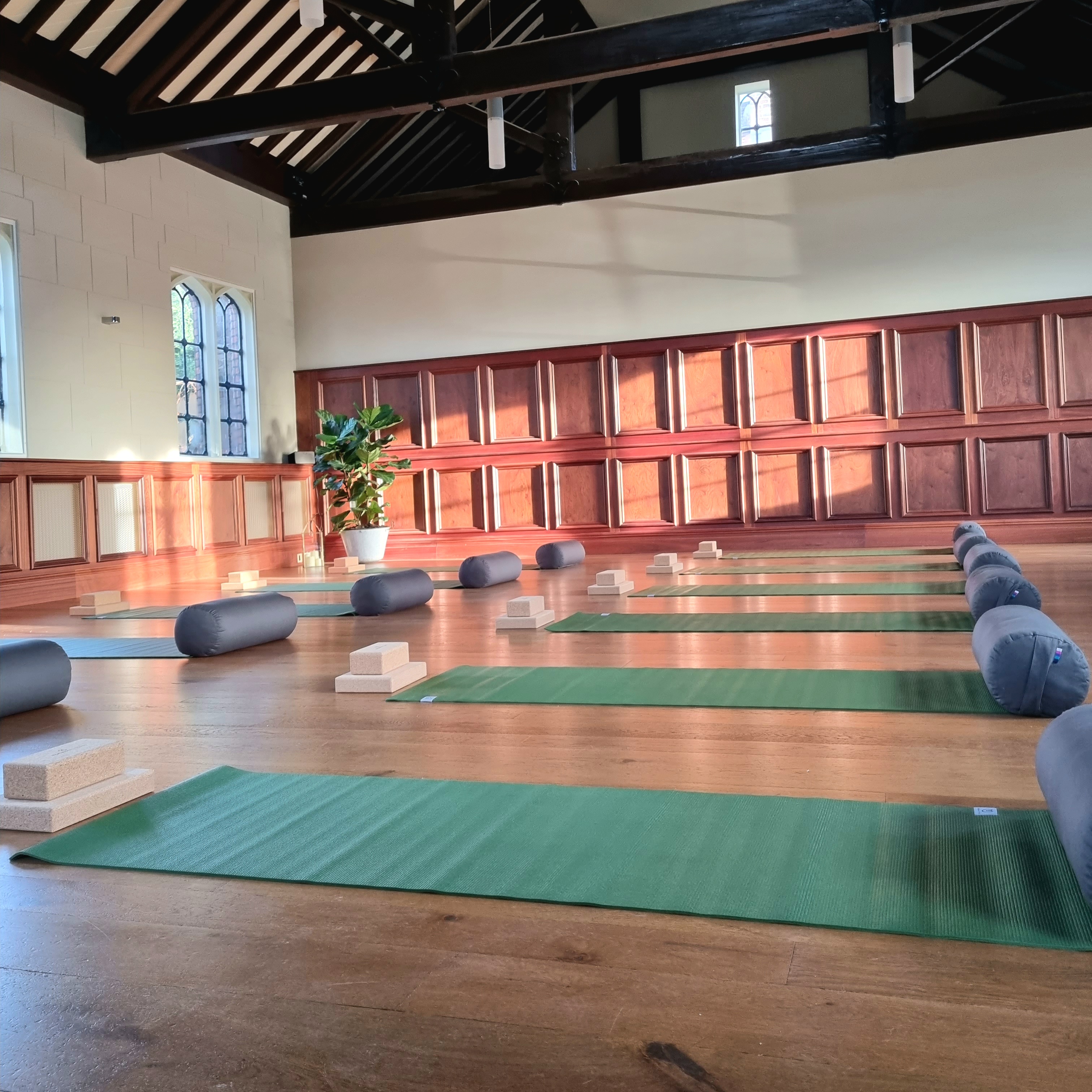 whole venue - pm4e4qo3sc1.jpg