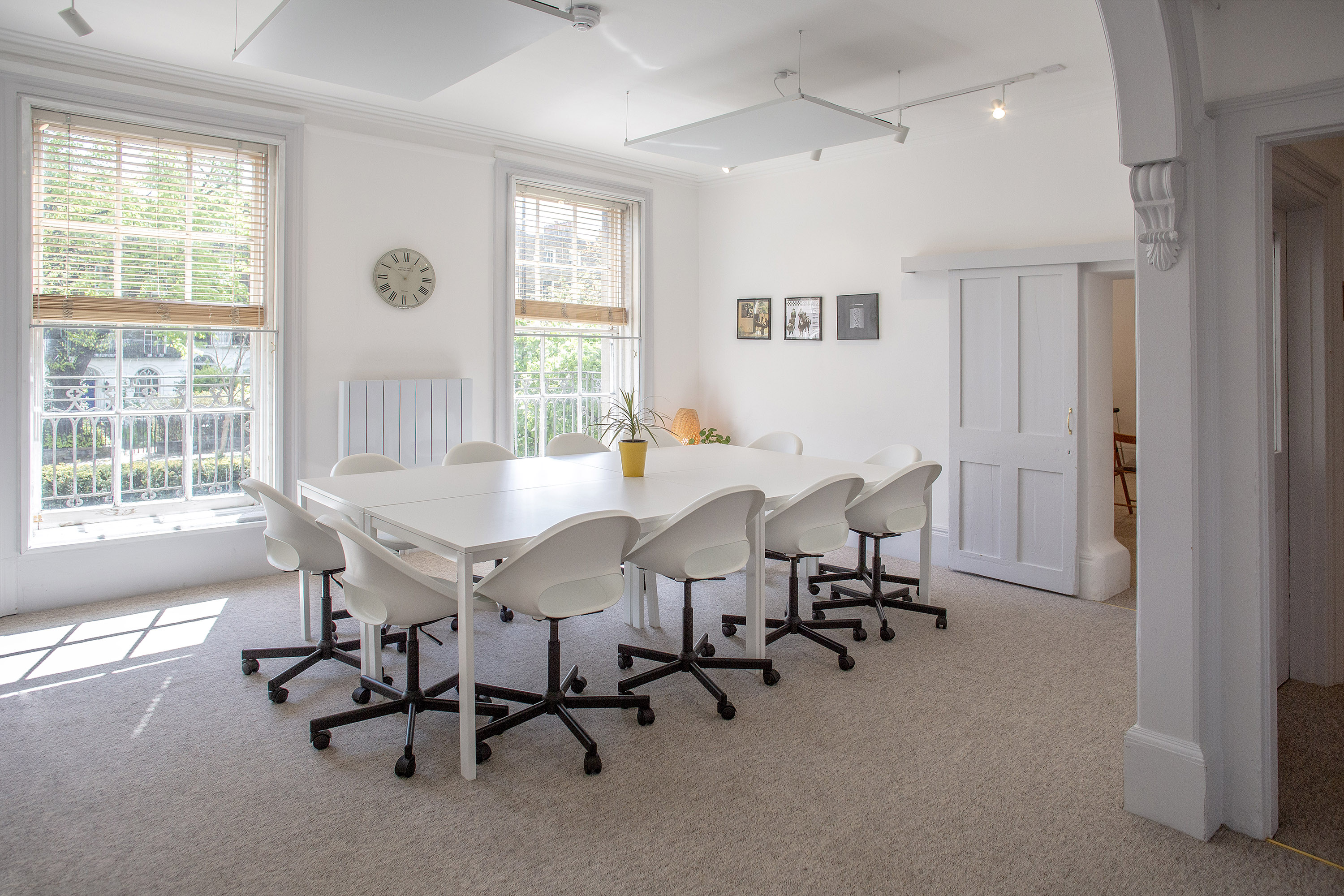 The Flat - 3bpx1etgpt3.jpg