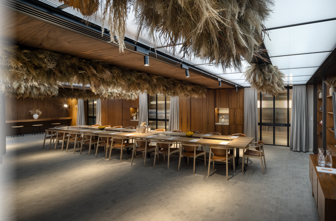 Modern meeting space at Dunstan Den, Canopy by Hilton, ideal for collaboration and creativity.