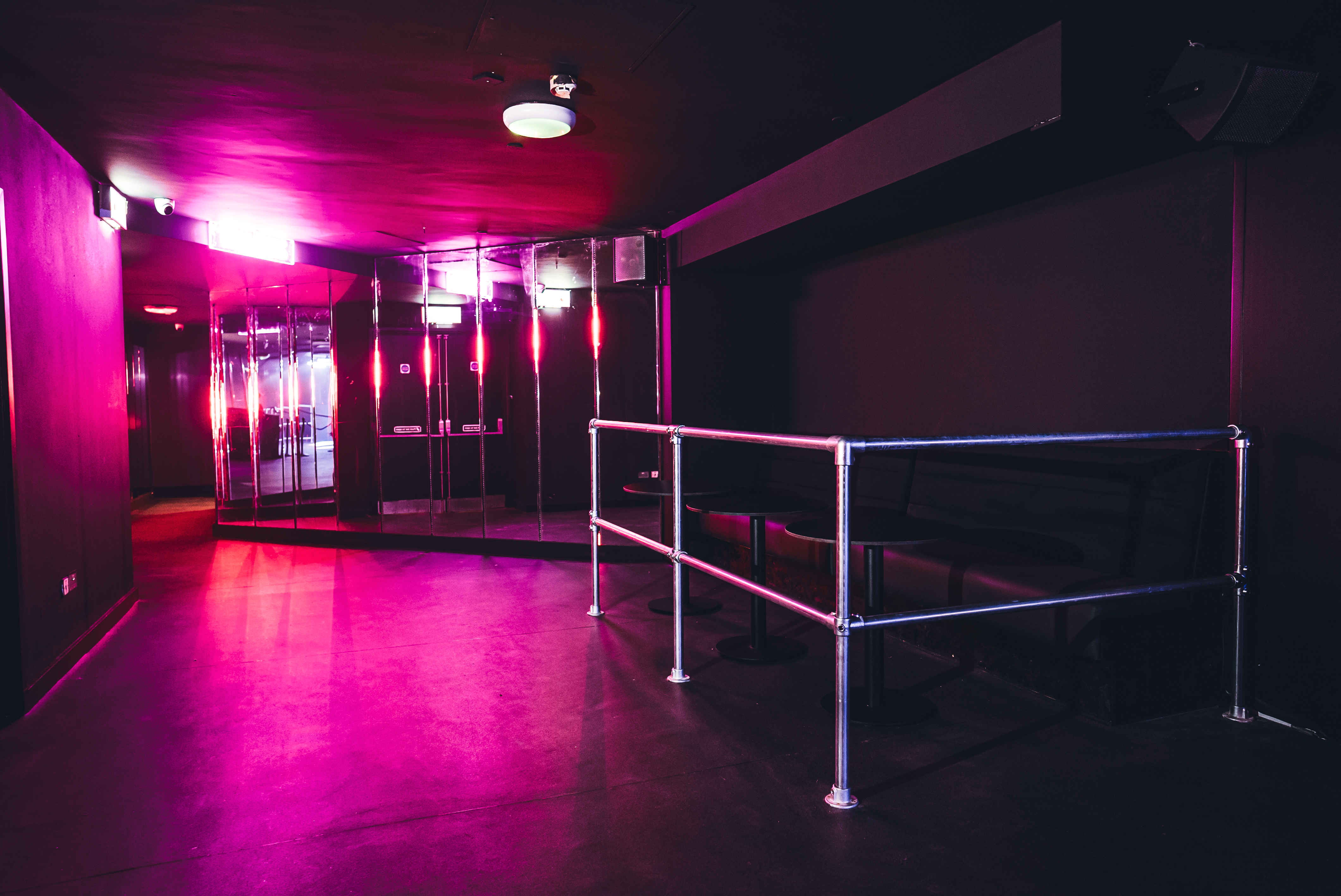 Room 2 - lcypffrwjfr.jpg