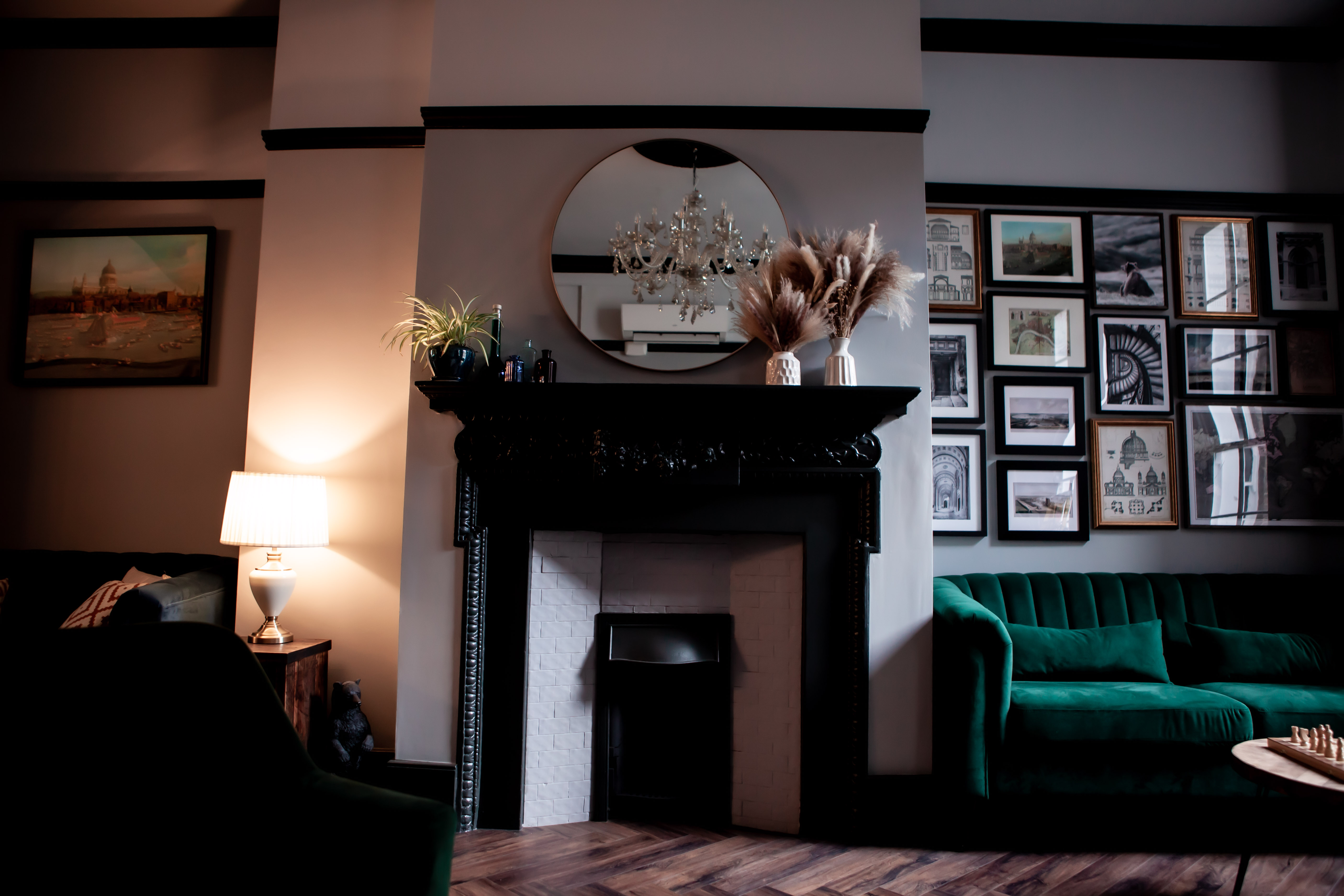 Boardroom - 2w44qgpclus.jpg