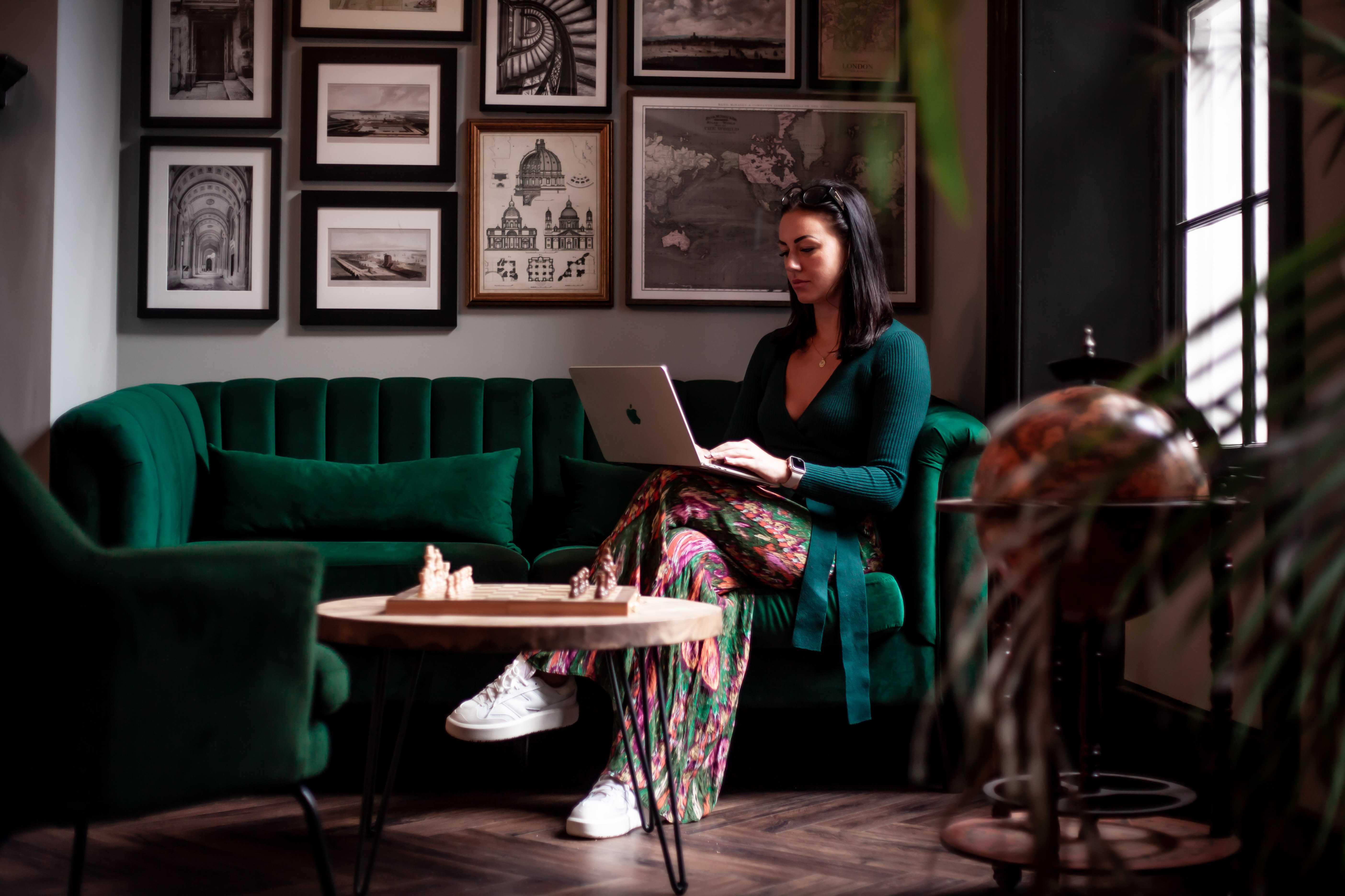 Boardroom - evyquolo3f0.jpg