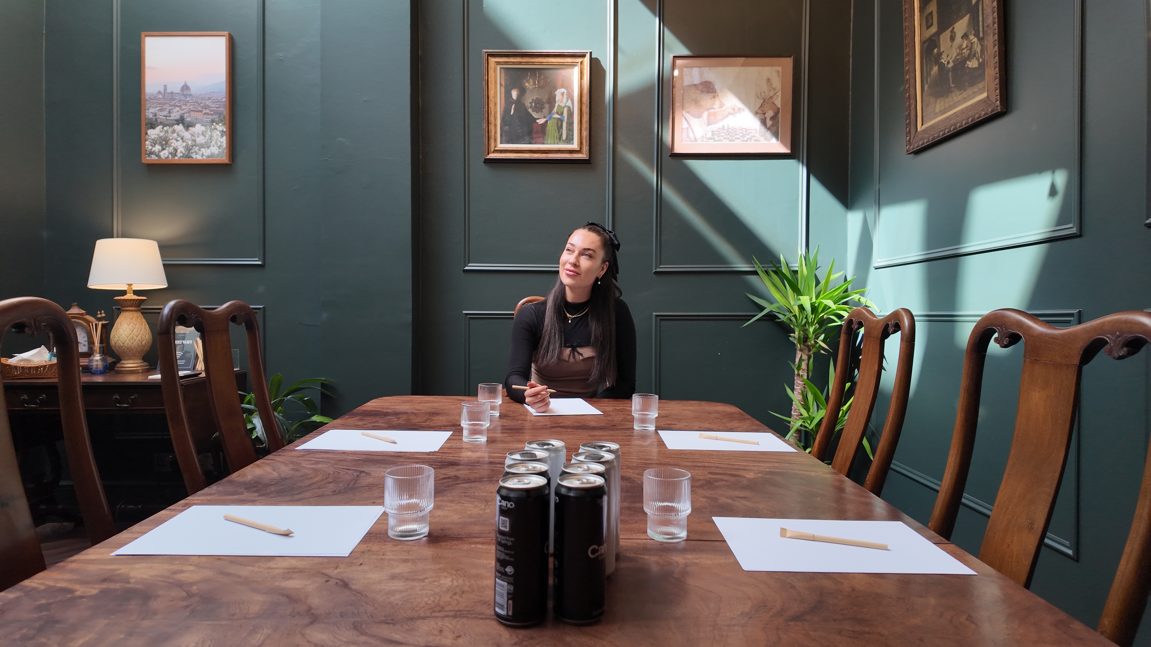 Boardroom - sg3t2p4c2le.jpg