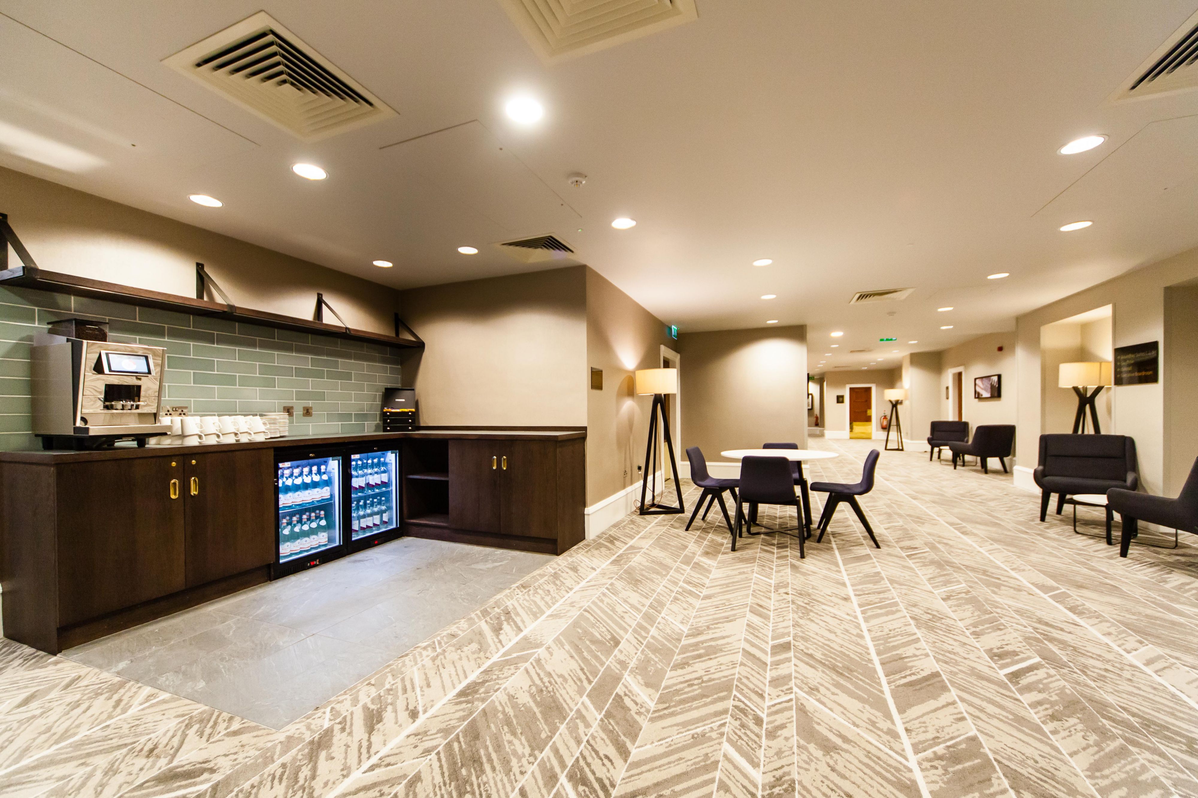 Roundhay Suite - f2bynuzjlxh.jpeg