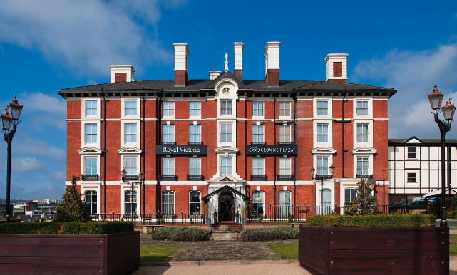 Ballroom - bmq0fro3mvt.png