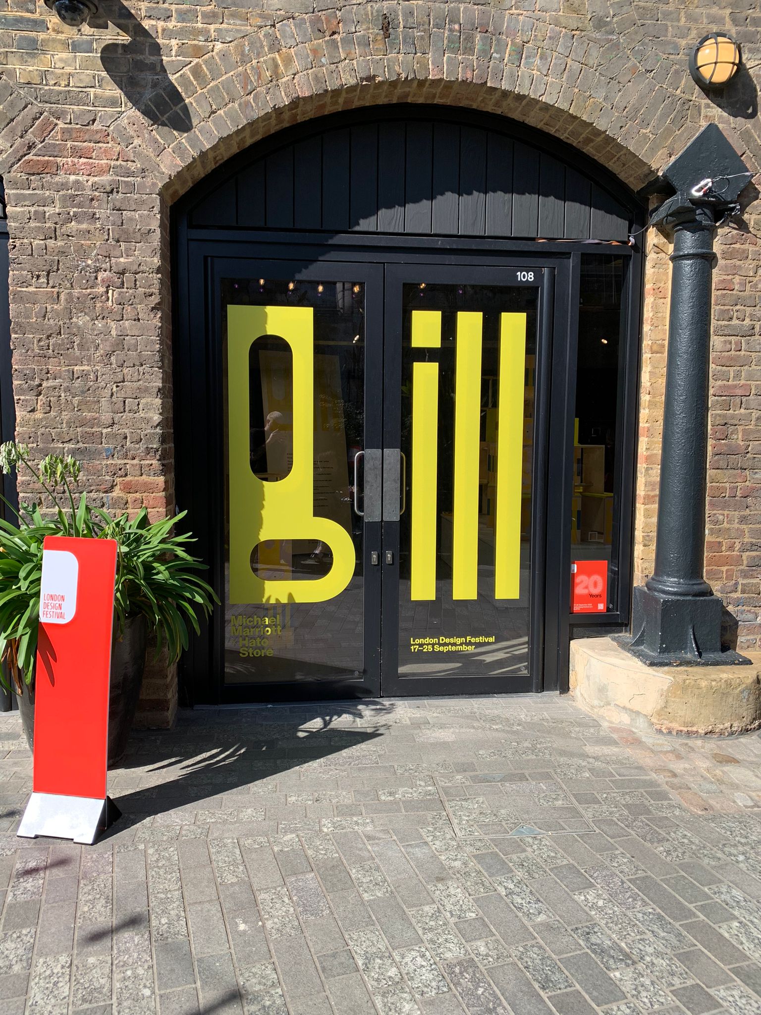 Kiosk N1C - r1cbk4hclzg.jpeg