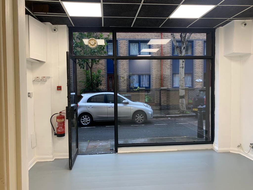 Space 61 art gallery: bright, minimalist venue for events and meetings.