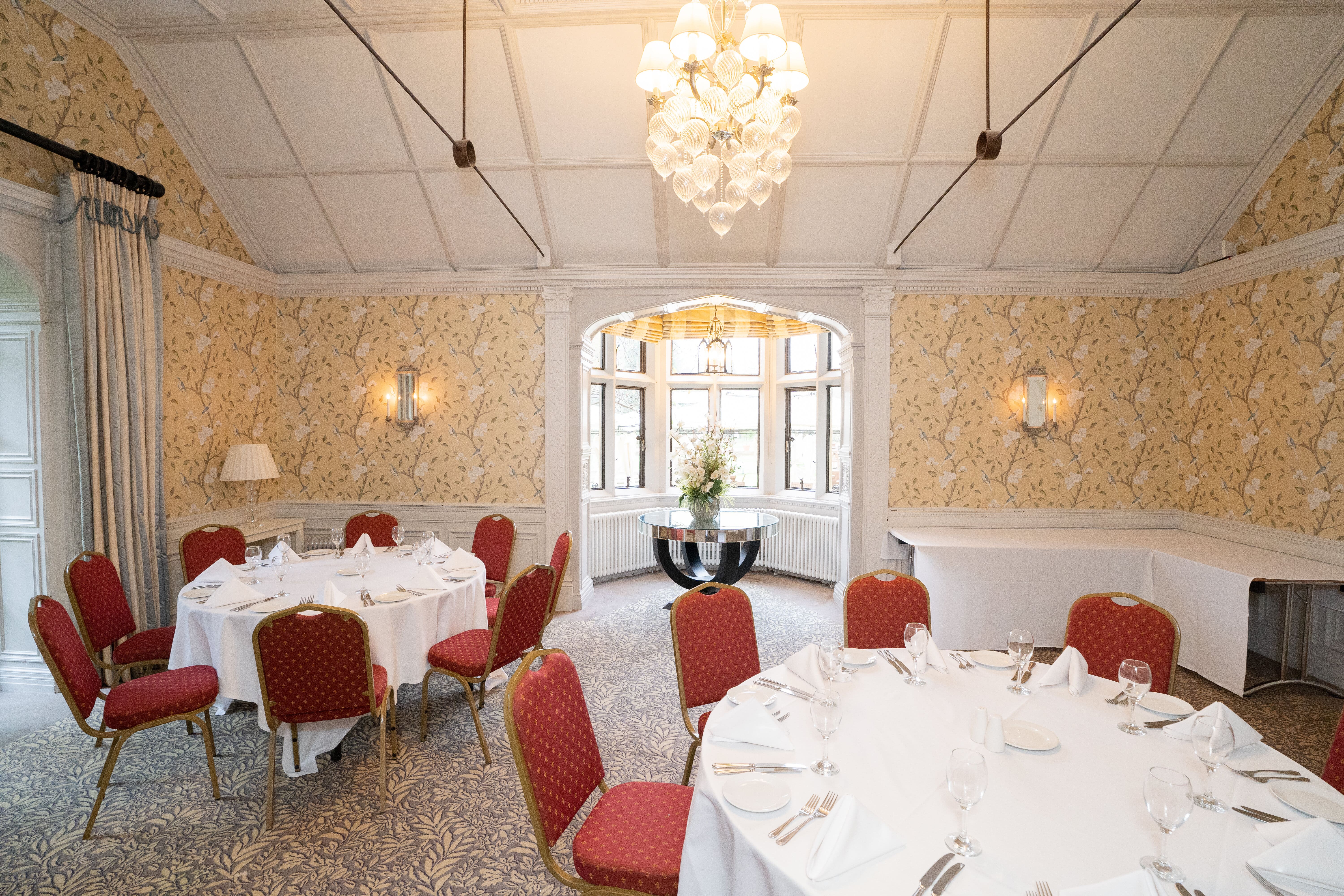 Four Seasons - rgxagct3mg4.jpg