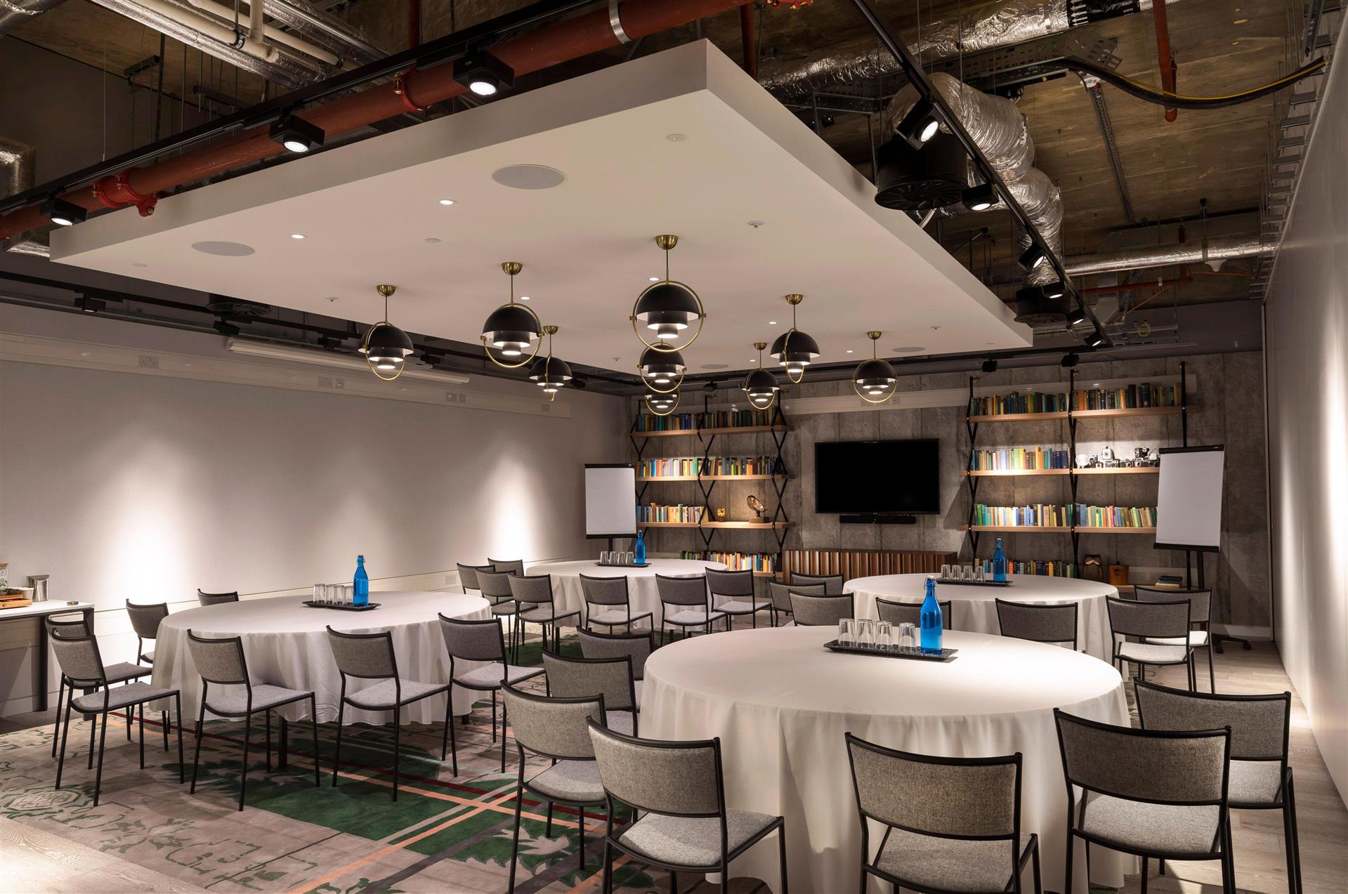 Modern meeting space at Bankside Hotel, ideal for workshops and presentations.