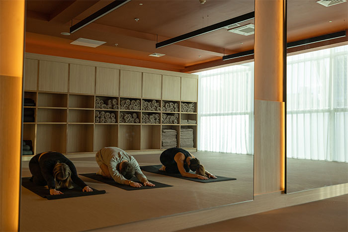 Serene wellness space at RE:TREAT Studio, ideal for corporate yoga and meditation retreats.
