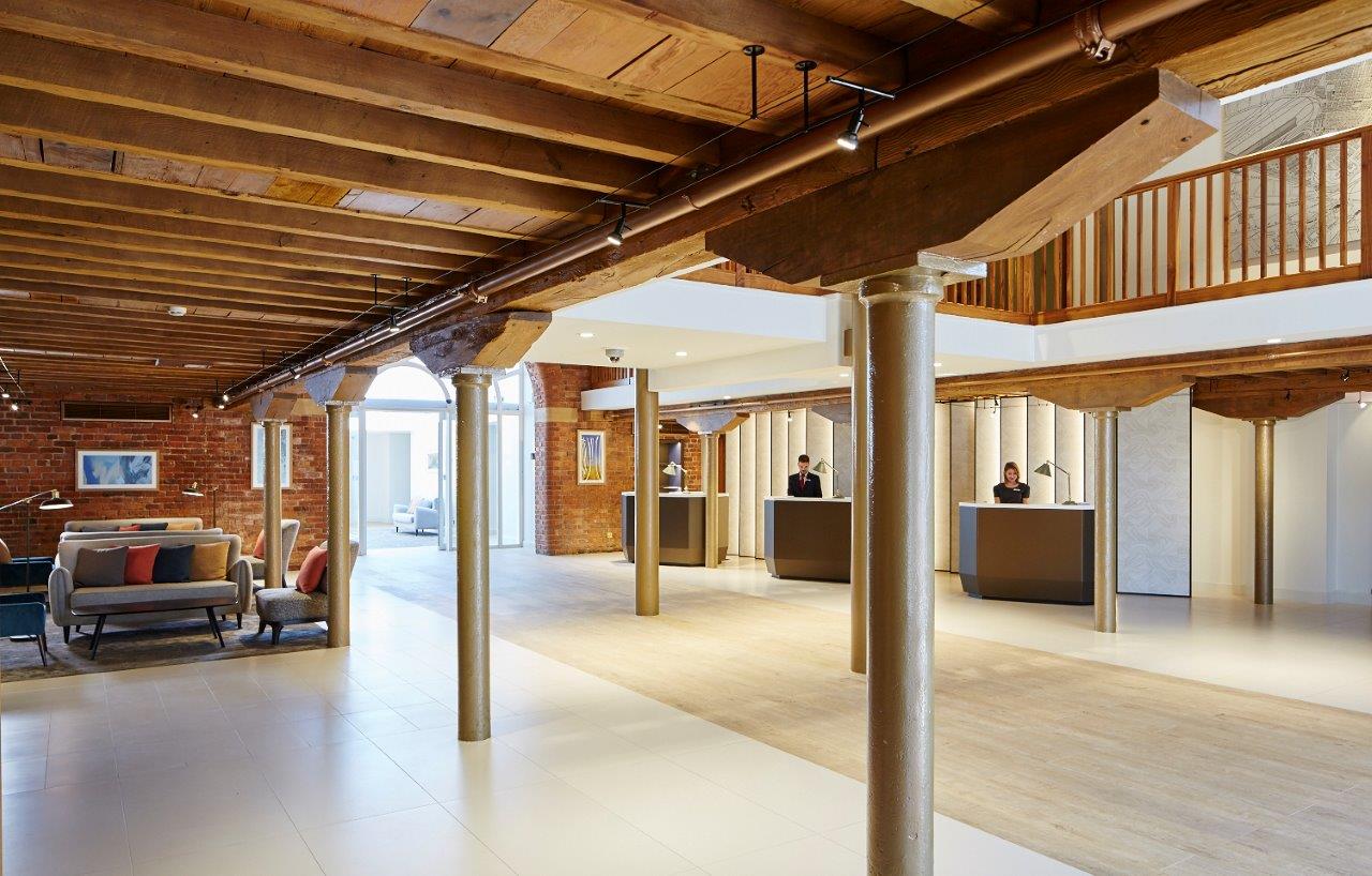 Victoria Suite - 1r0x0jzkayp.jpg