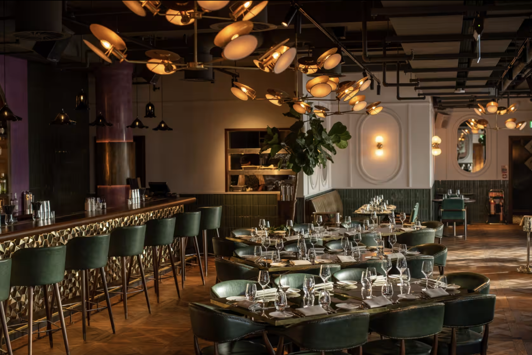 Stylish 9th floor restaurant in Wagtail London for upscale events and cocktail receptions.