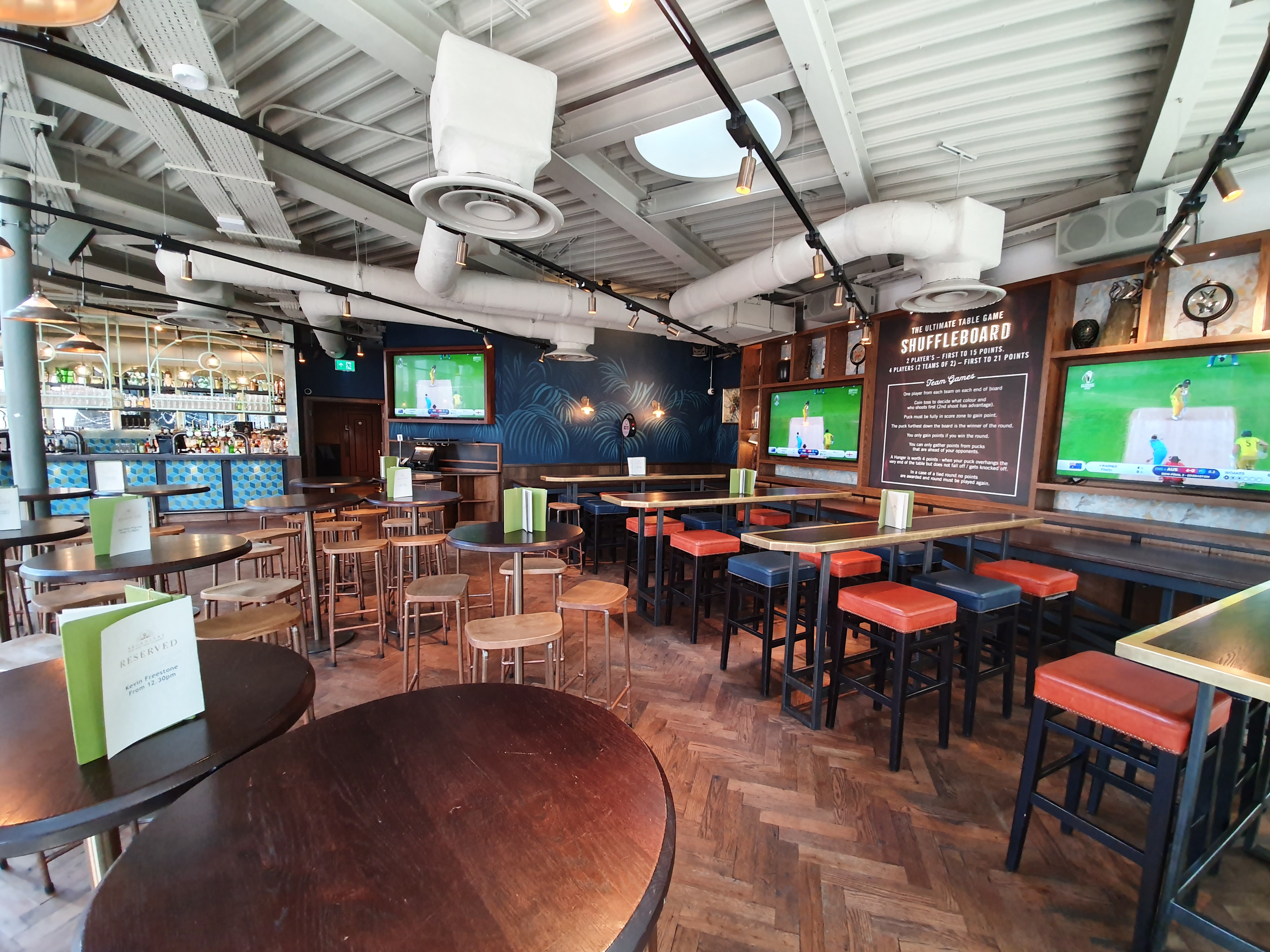 Modern Sports Lounge in Broadleaf, ideal for corporate events and casual gatherings.
