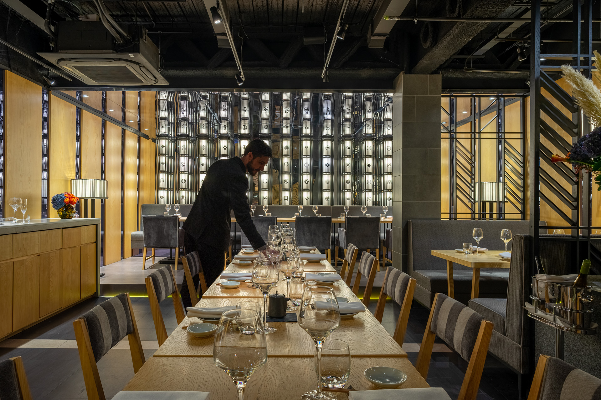 Semi Private Area Restaurant - ioogdagncdl.jpg