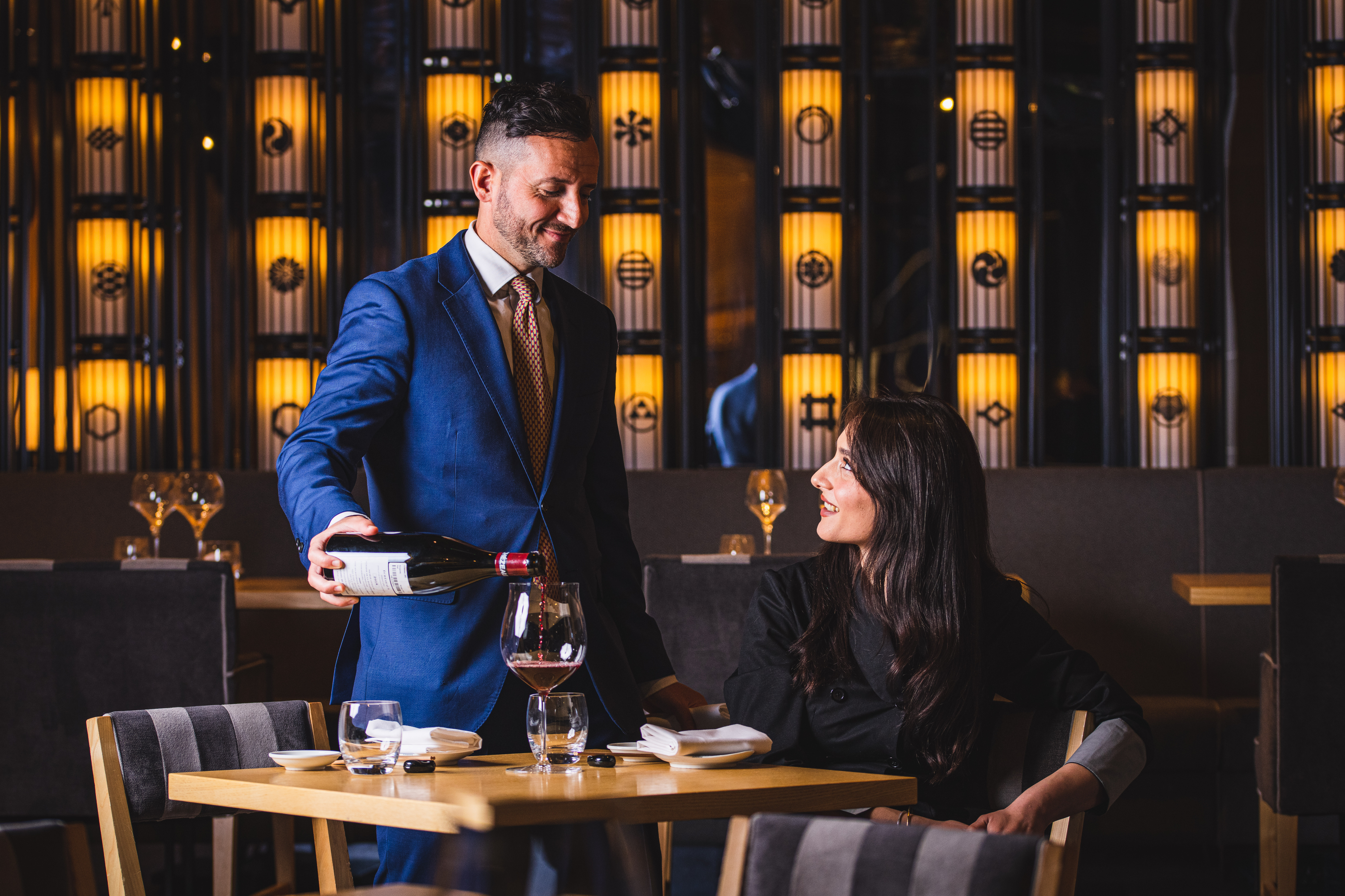 Sophisticated cocktail bar in Ginza, ideal for corporate events and private gatherings.